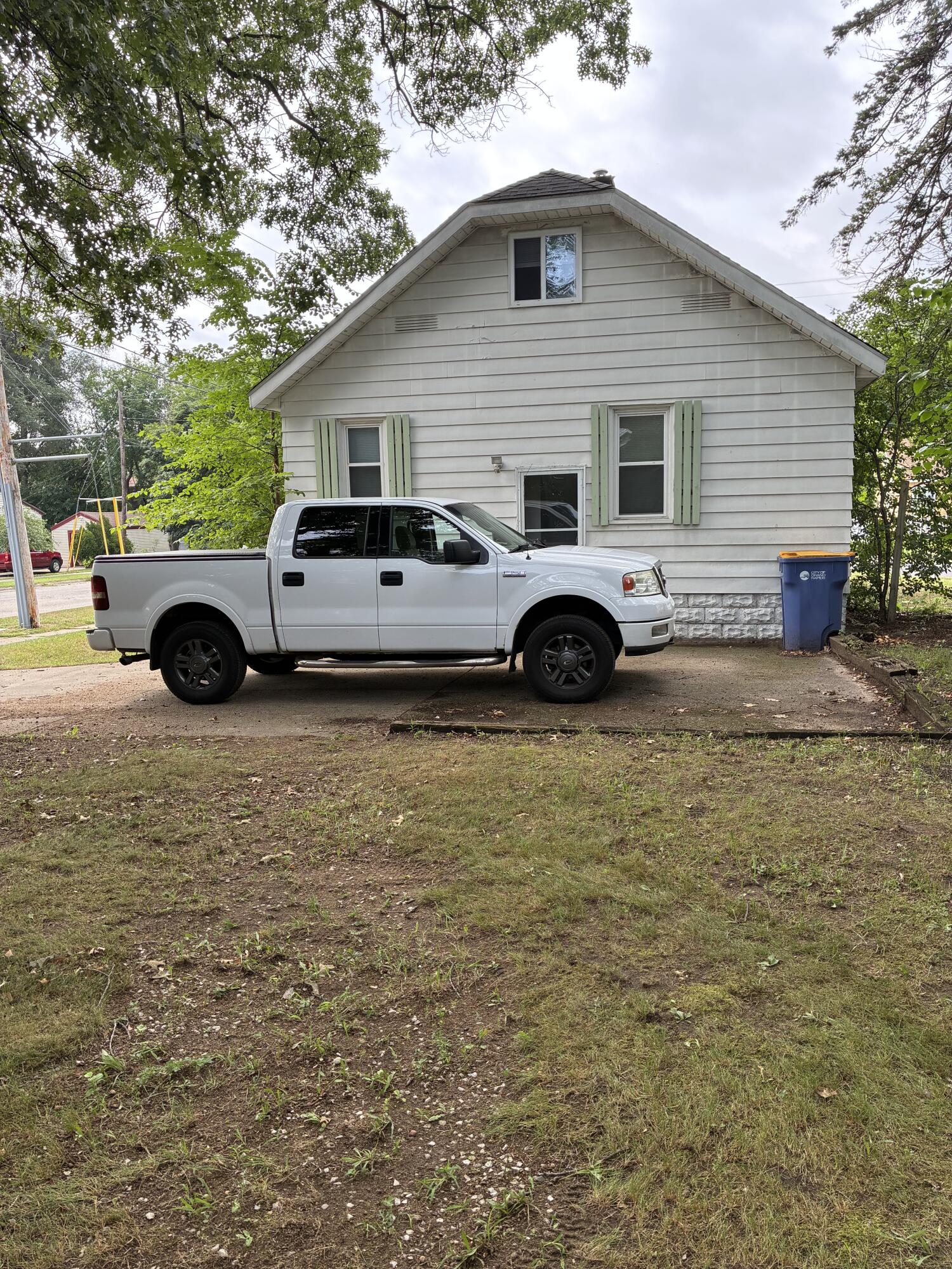 1543 NE Mason Street NE Grand Rapids MI 49503