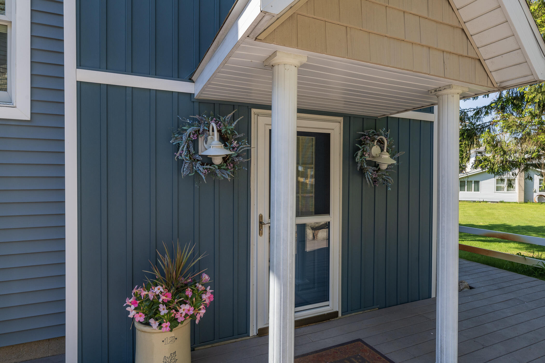 1401 E Crooked Lake Drive Kalamazoo MI 49009