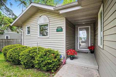 9525 Woodlawn Drive Portage MI 49002
