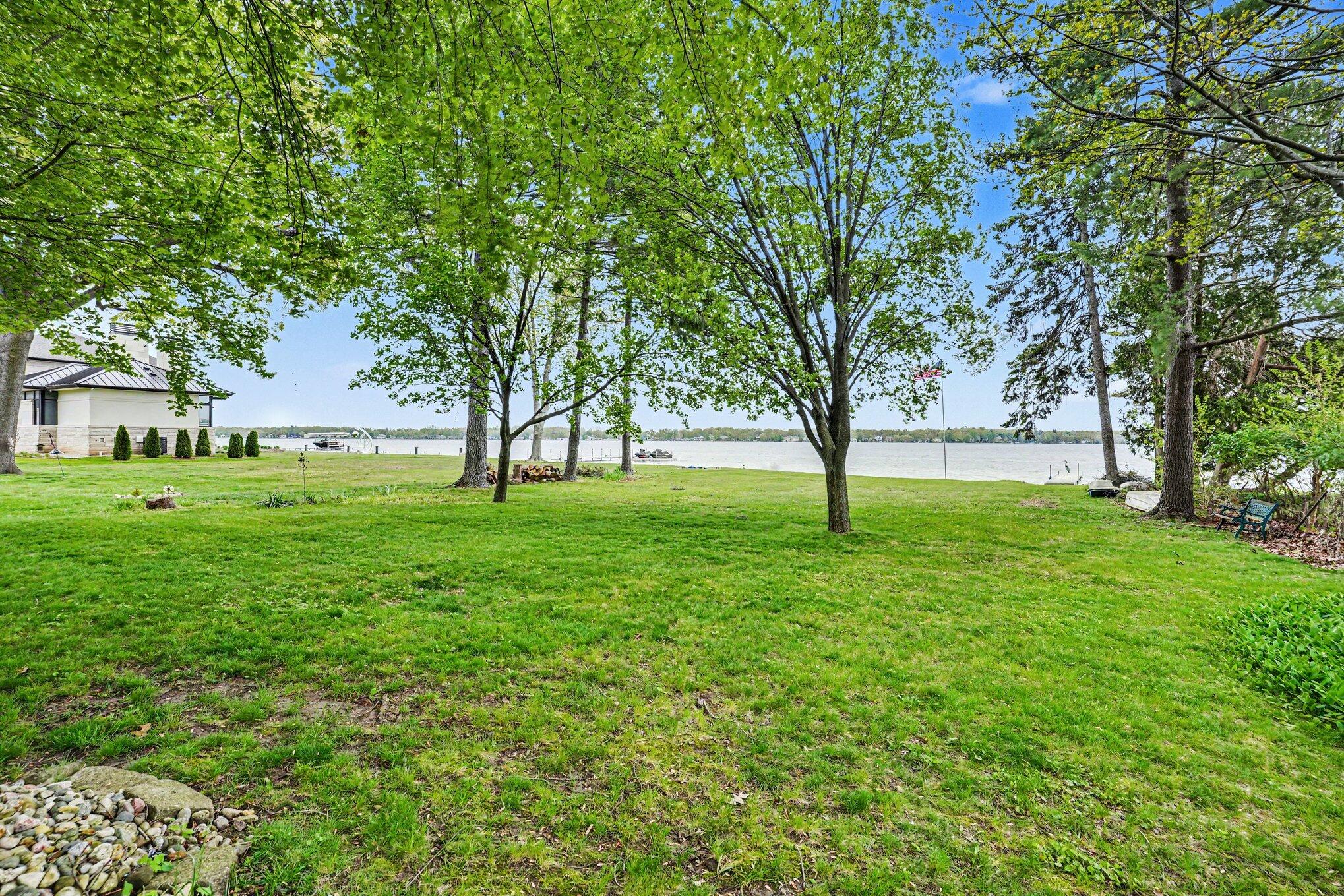 9525 Woodlawn Drive Portage MI 49002