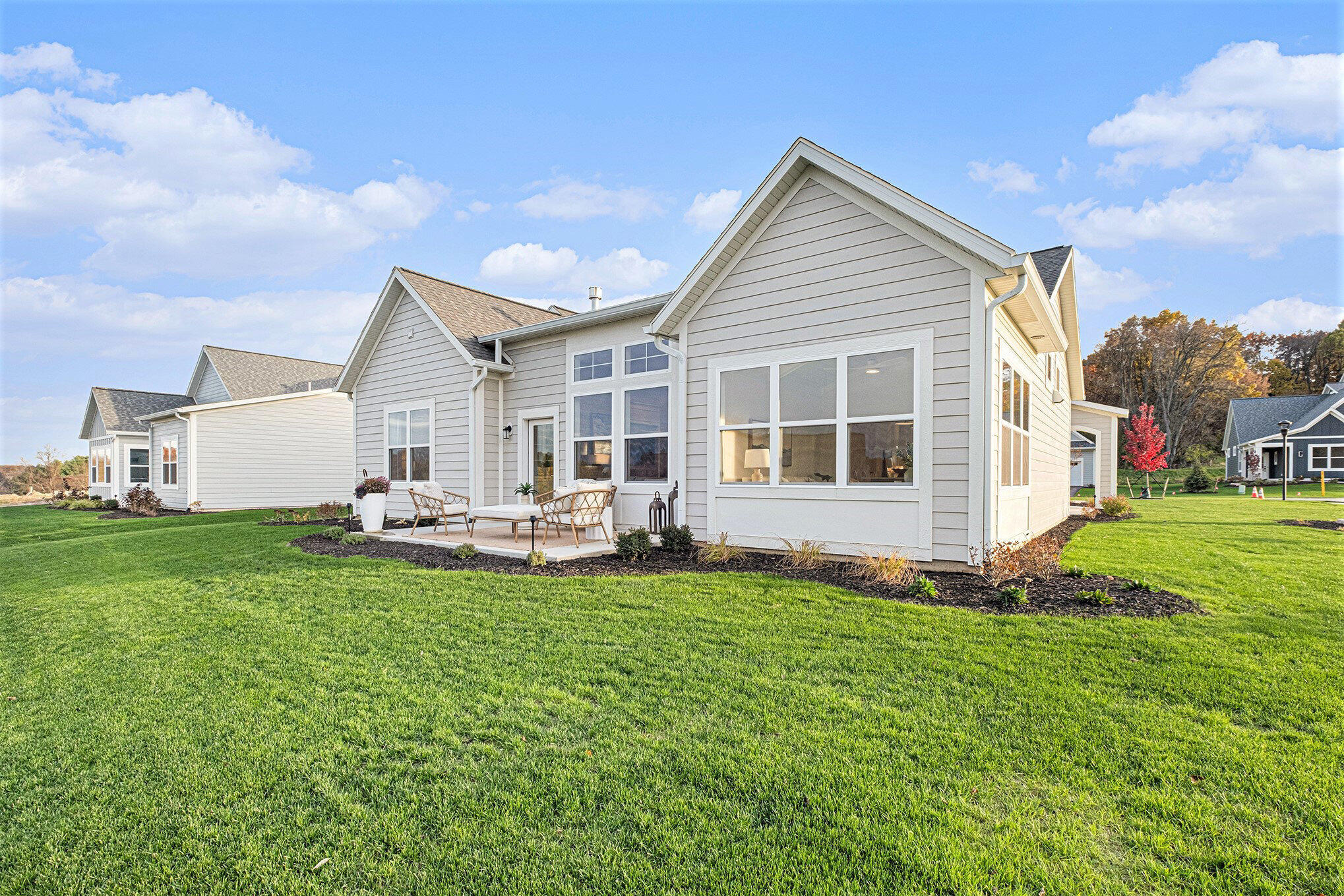 4695 Knapp Bluff Drive NE Grand Rapids MI 49525