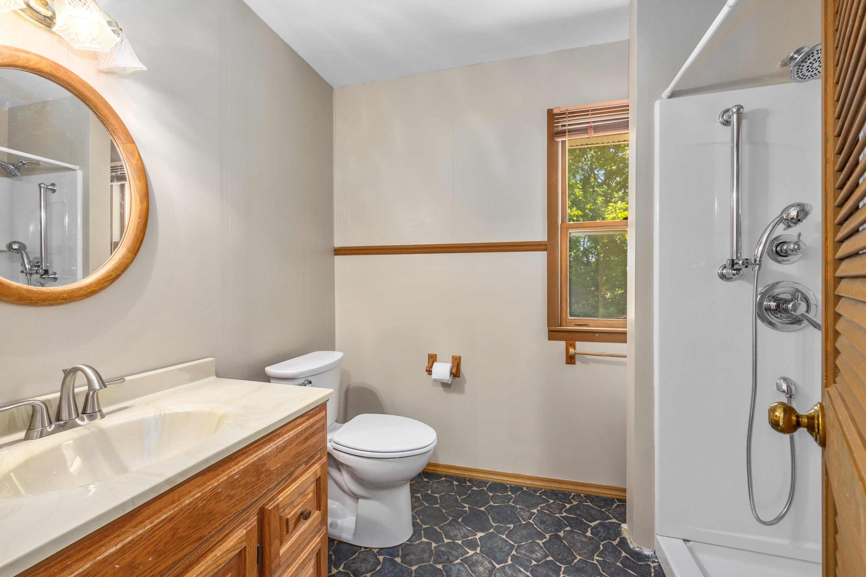946 Frederick Avenue NW Grand Rapids MI 49504