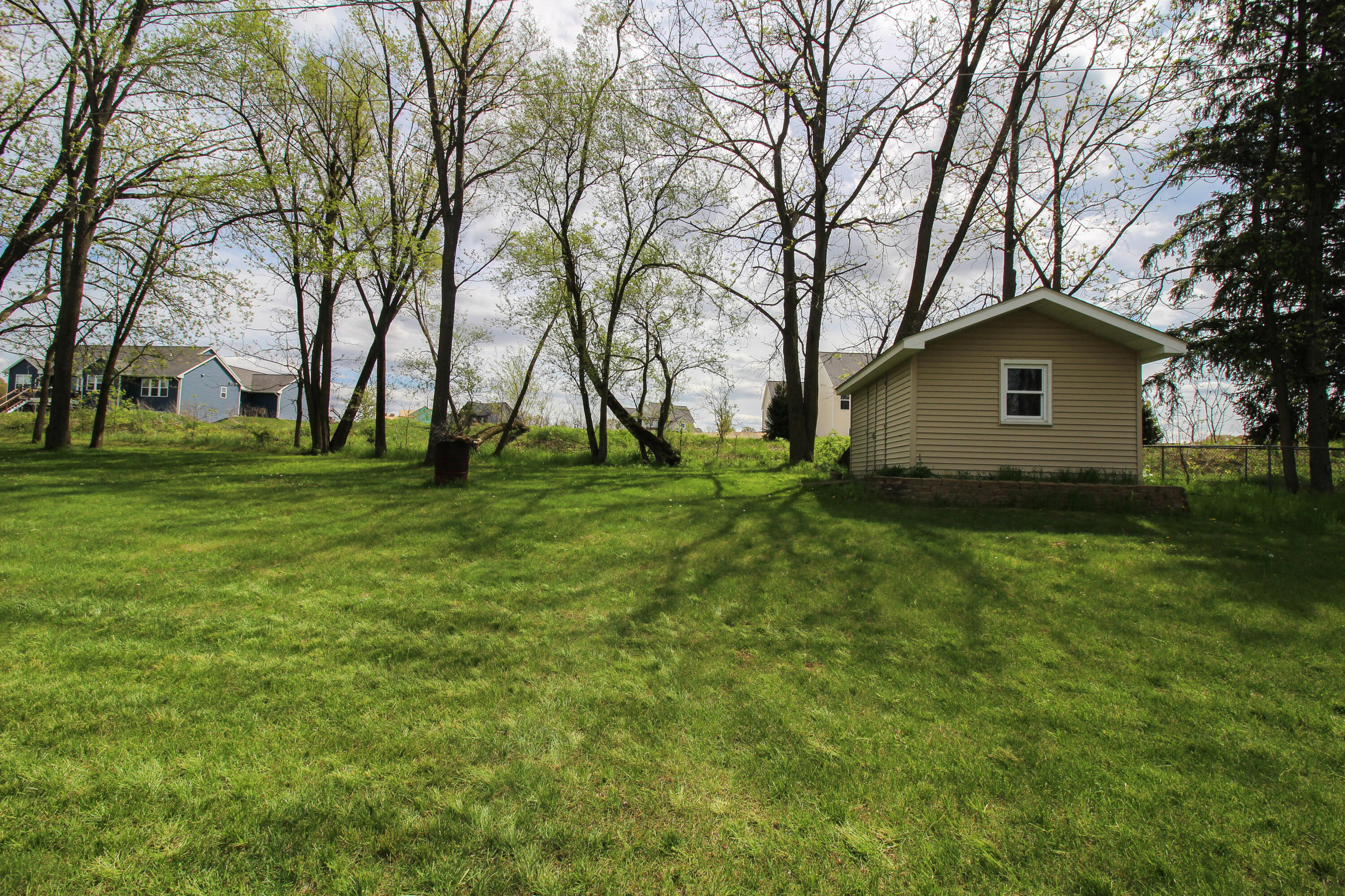 8077 W Q Avenue Kalamazoo MI 49009