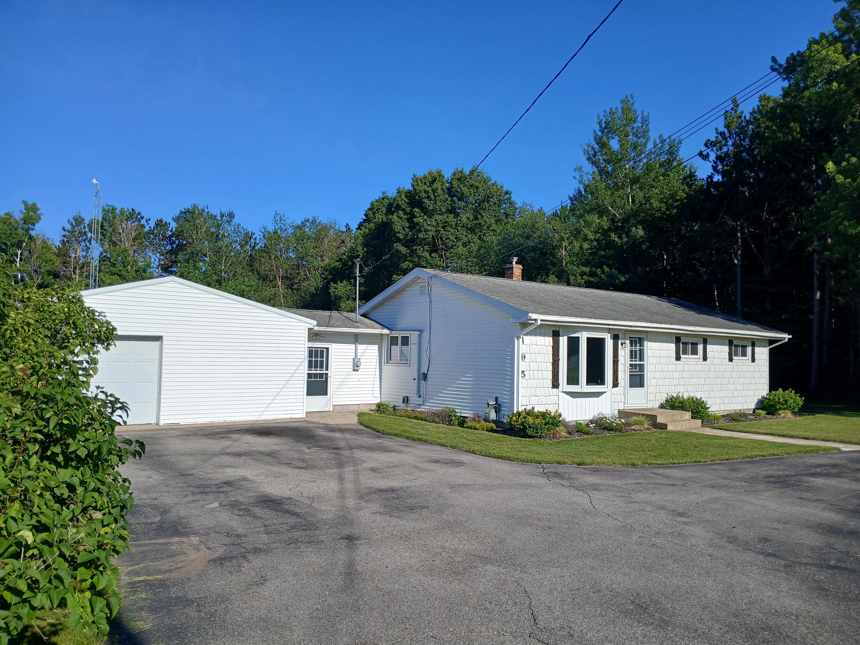 195 N Meyers Road Ludington MI 49431