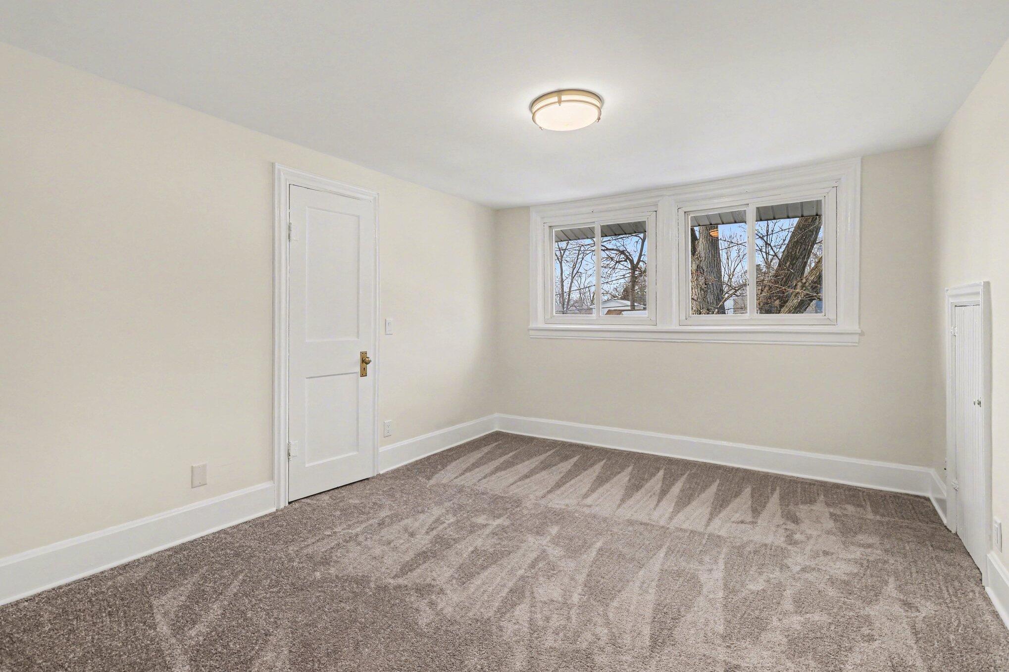 324 Trimble Avenue Kalamazoo MI 49048