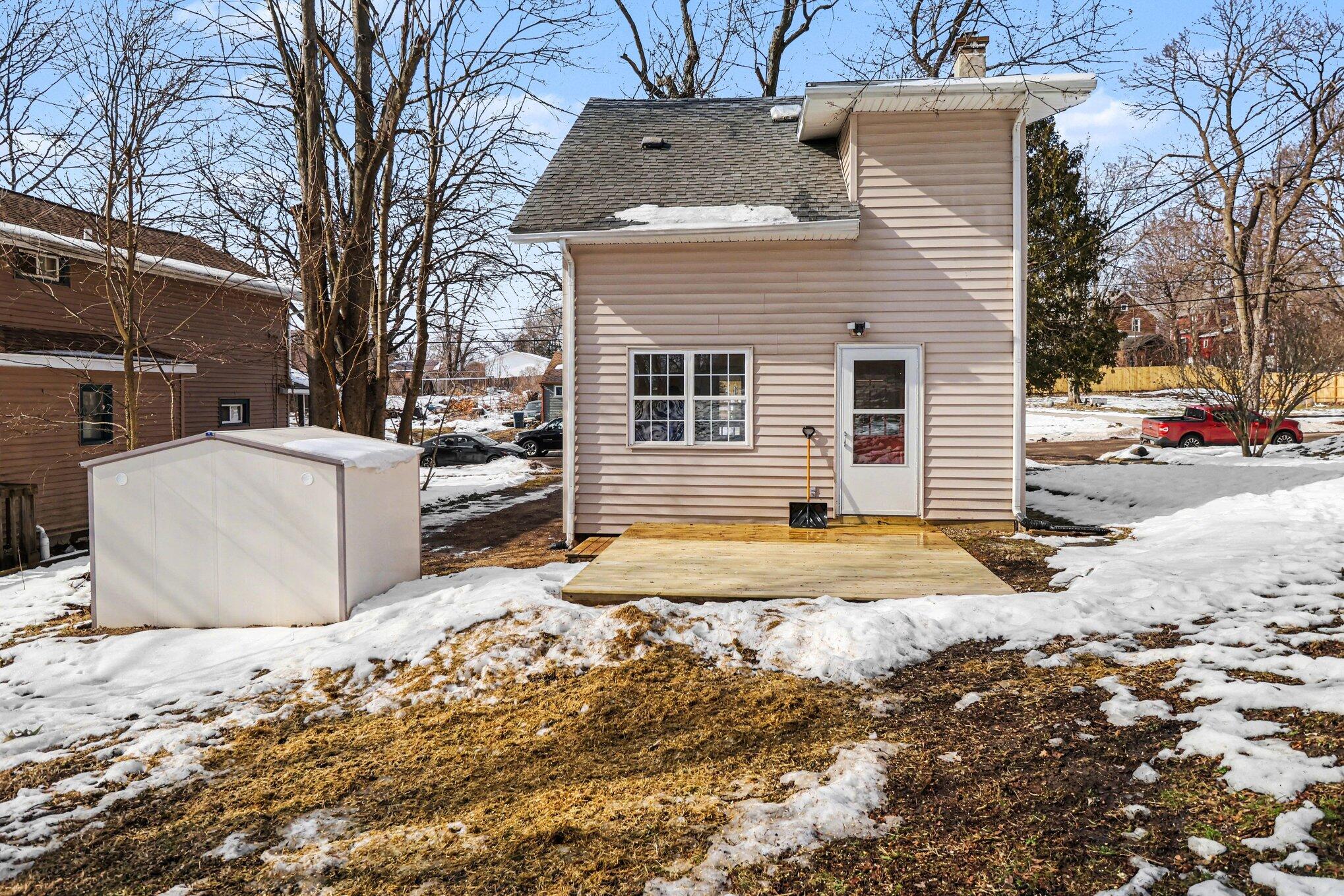 324 Trimble Avenue Kalamazoo MI 49048