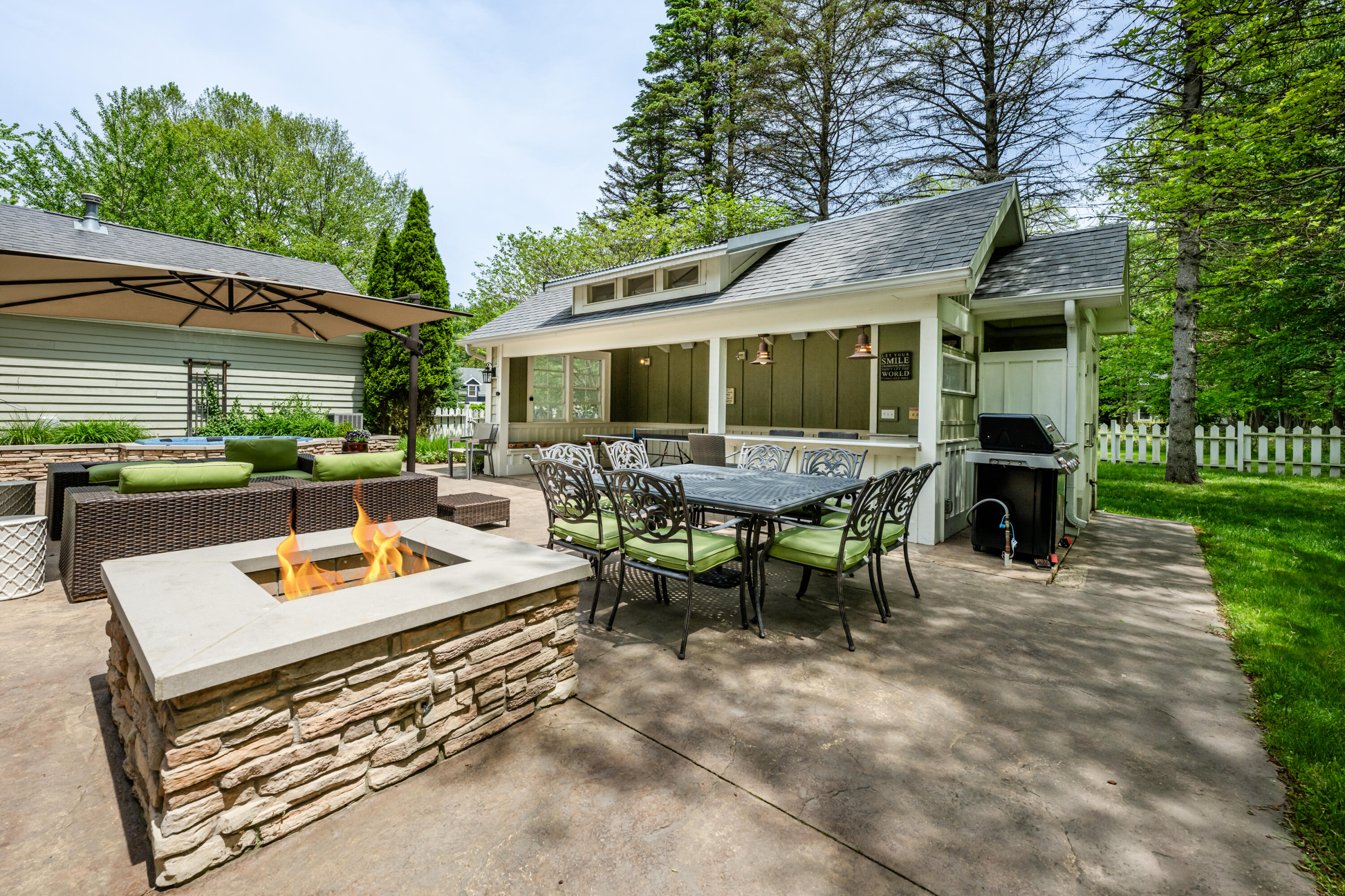 6482 Sweetbriar Court Sawyer MI 49125