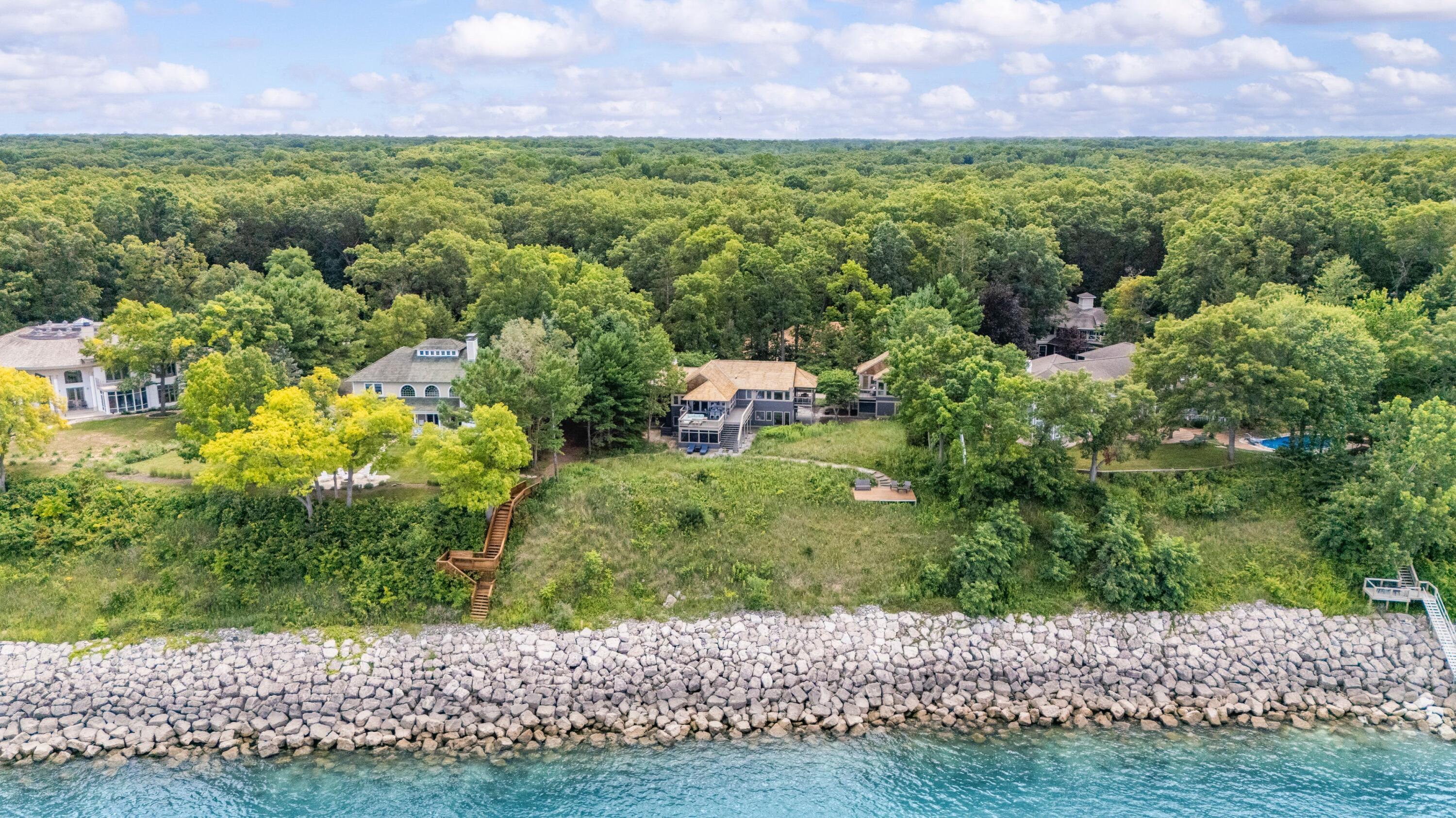 13047 Edgewater New Buffalo MI 49117
