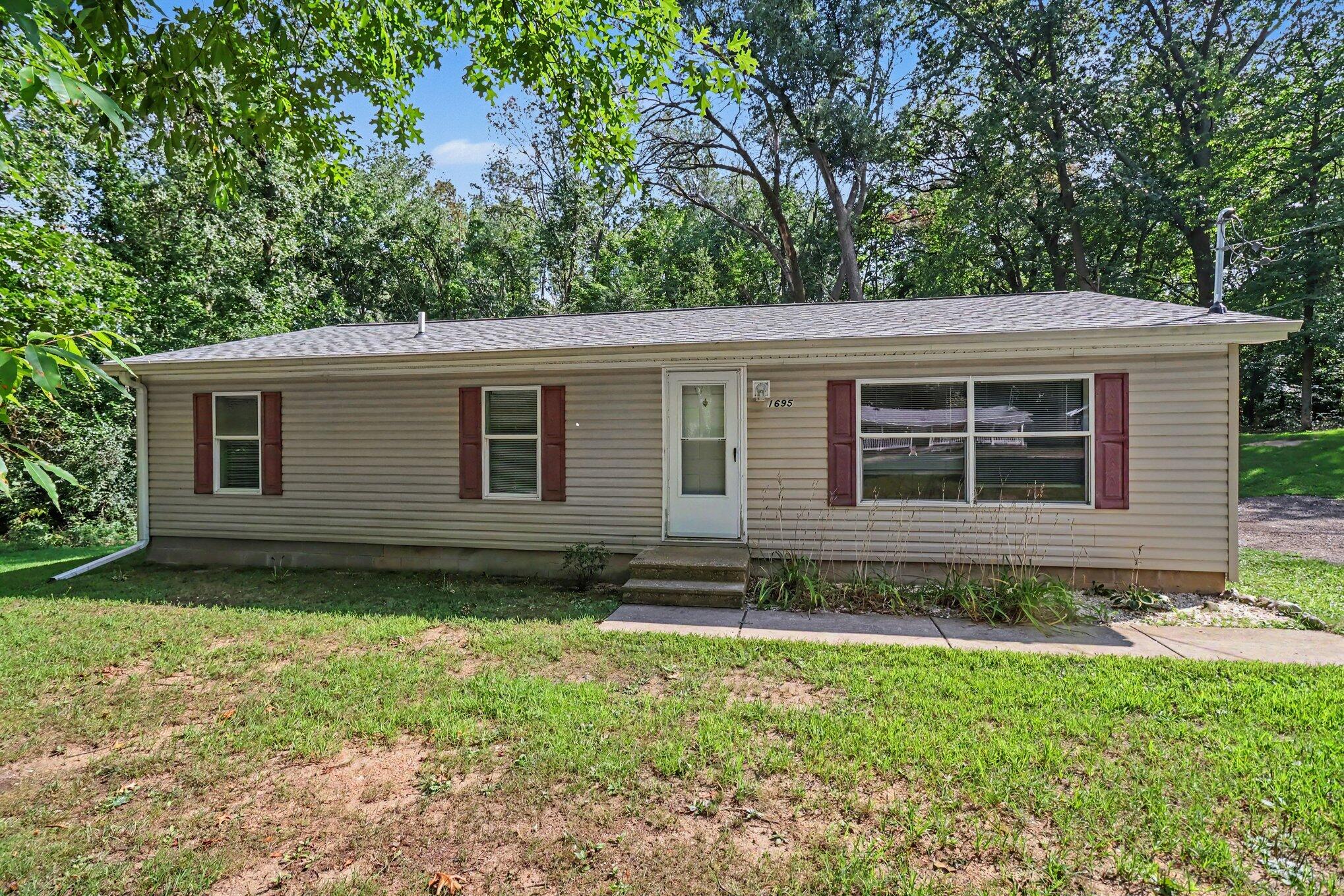 1695 Quaker Avenue Portage MI 49024