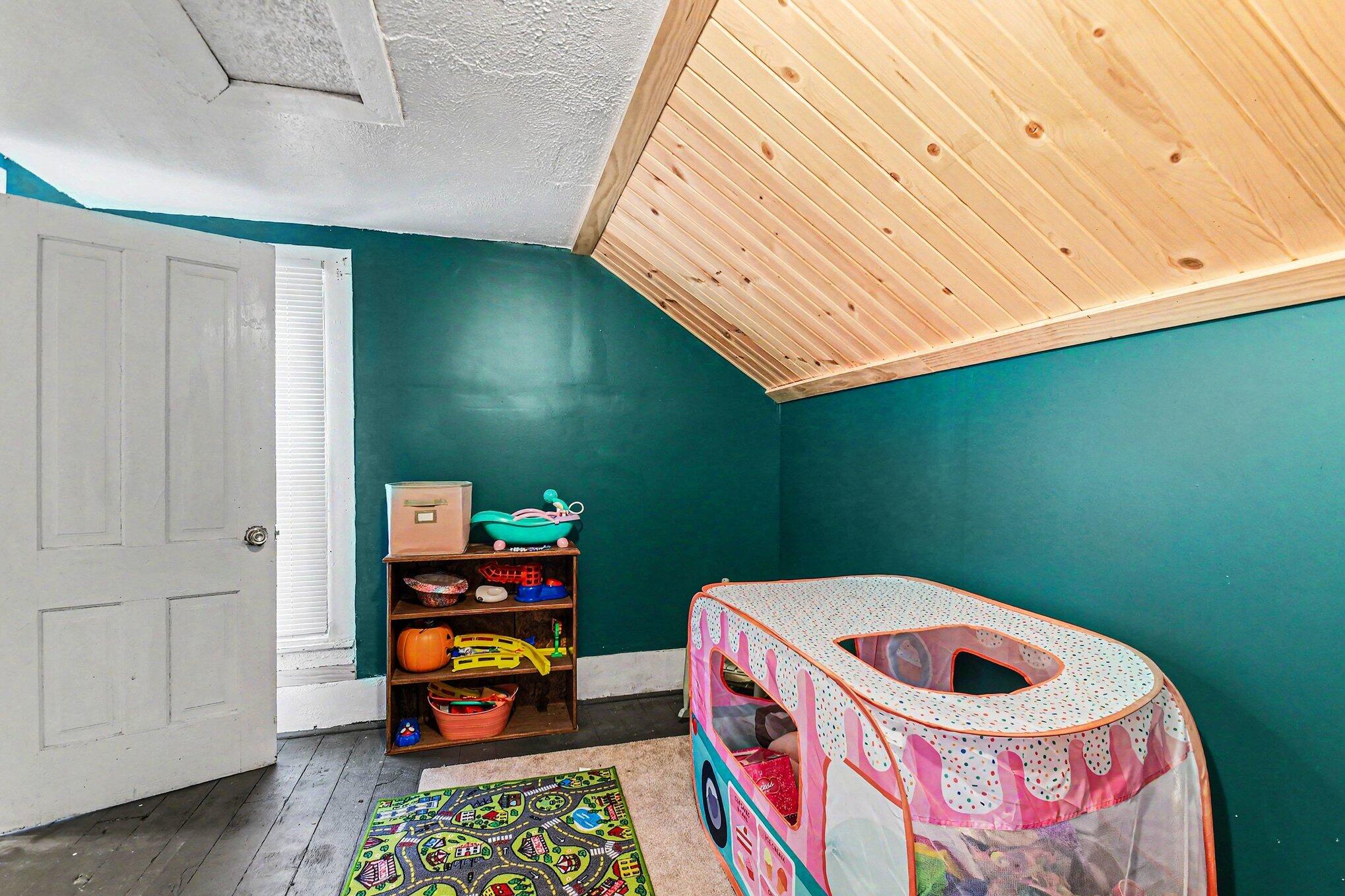 17625 E State Street Vandalia MI 49095