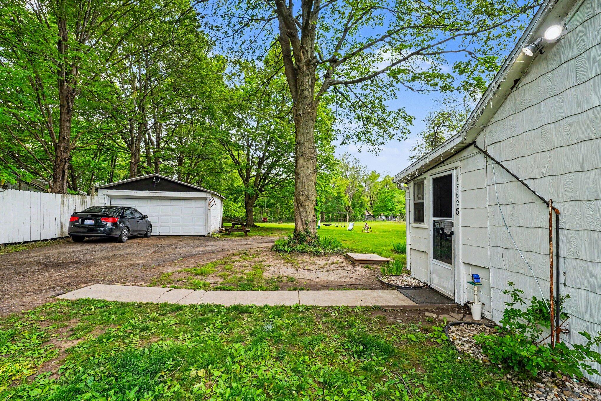 17625 E State Street Vandalia MI 49095