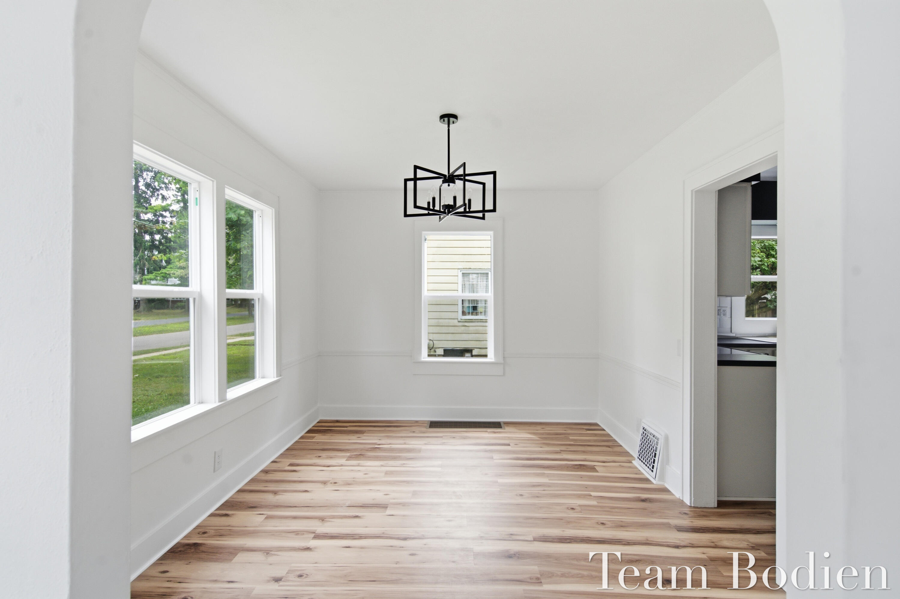 627 Pinehurst Boulevard Kalamazoo MI 49006