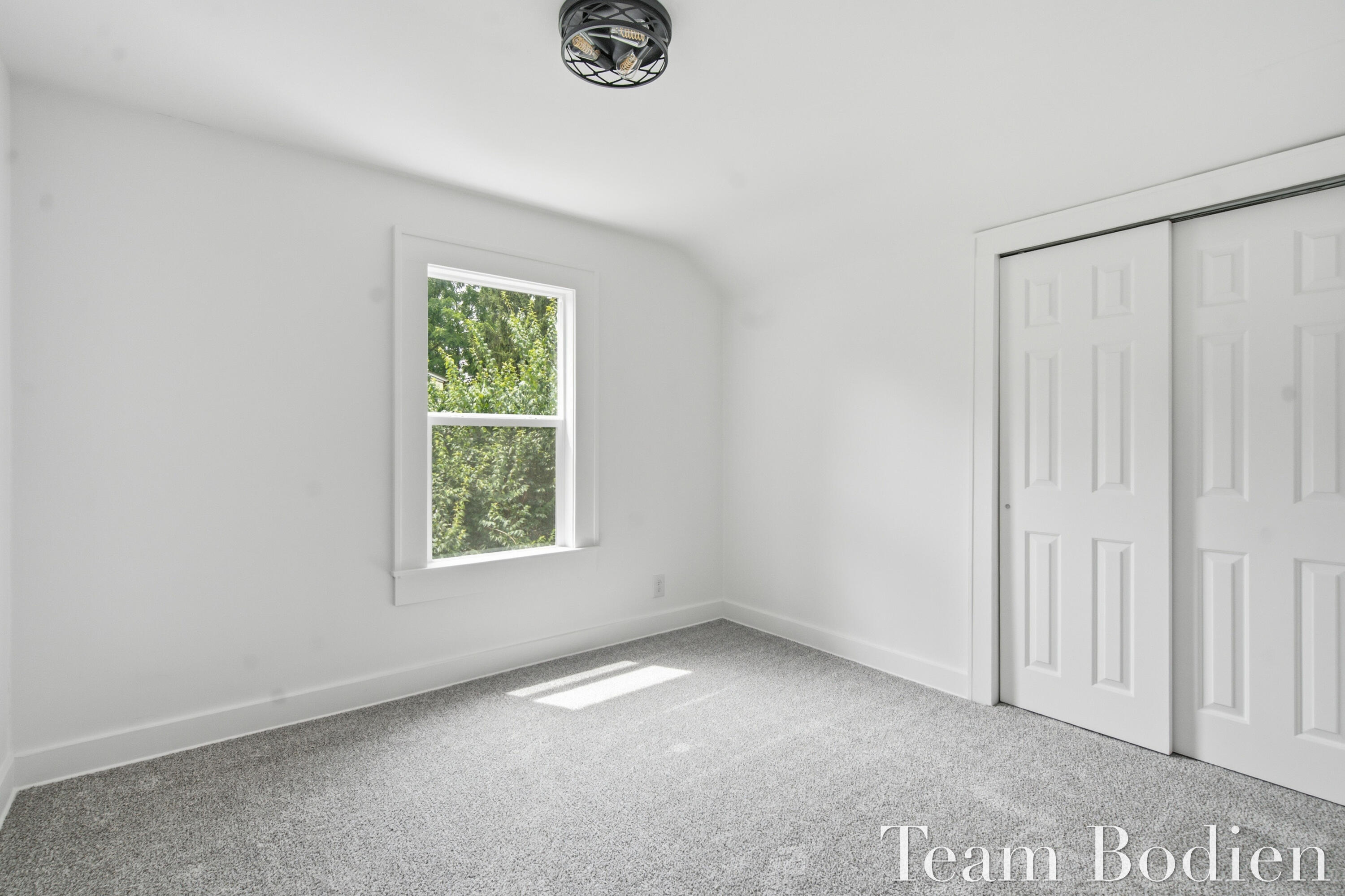 627 Pinehurst Boulevard Kalamazoo MI 49006