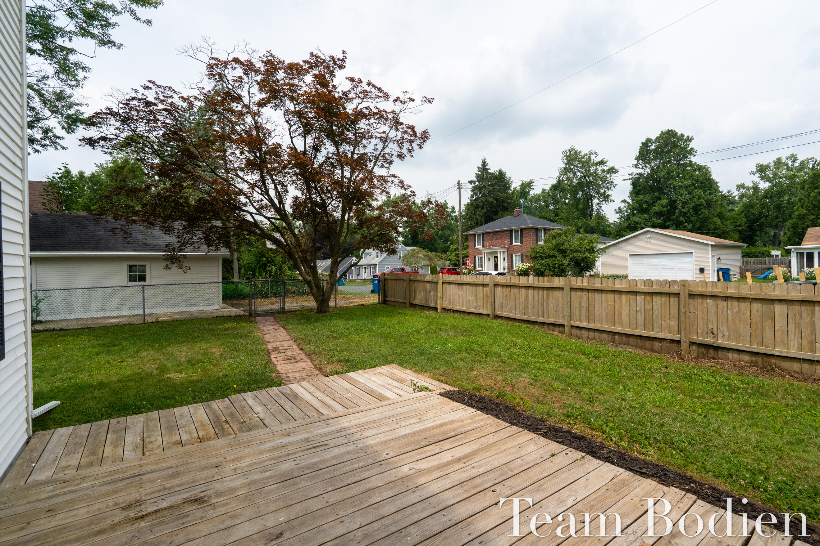 627 Pinehurst Boulevard Kalamazoo MI 49006