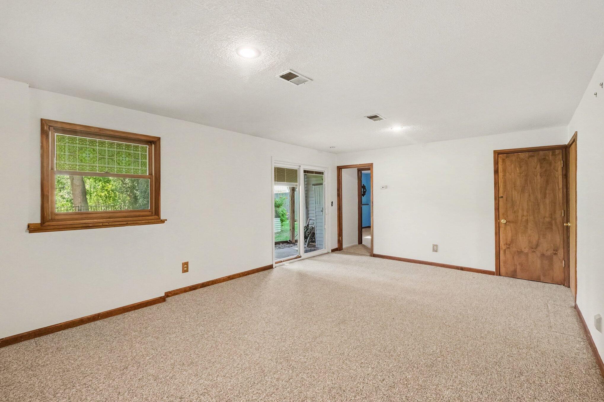 918 N Park Court NE Grand Rapids MI 49525