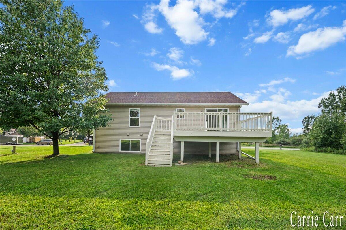 9764 Hessler Crossing Rockford MI 49341