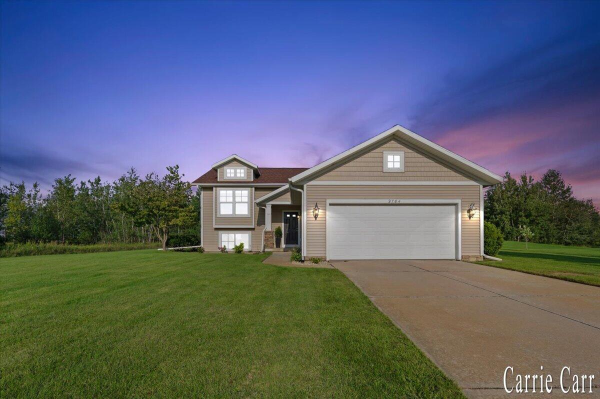 9764 Hessler Crossing Rockford MI 49341