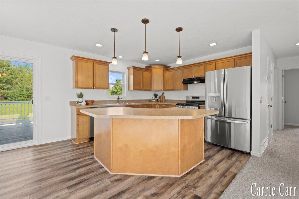 9764 Hessler Crossing Rockford MI 49341