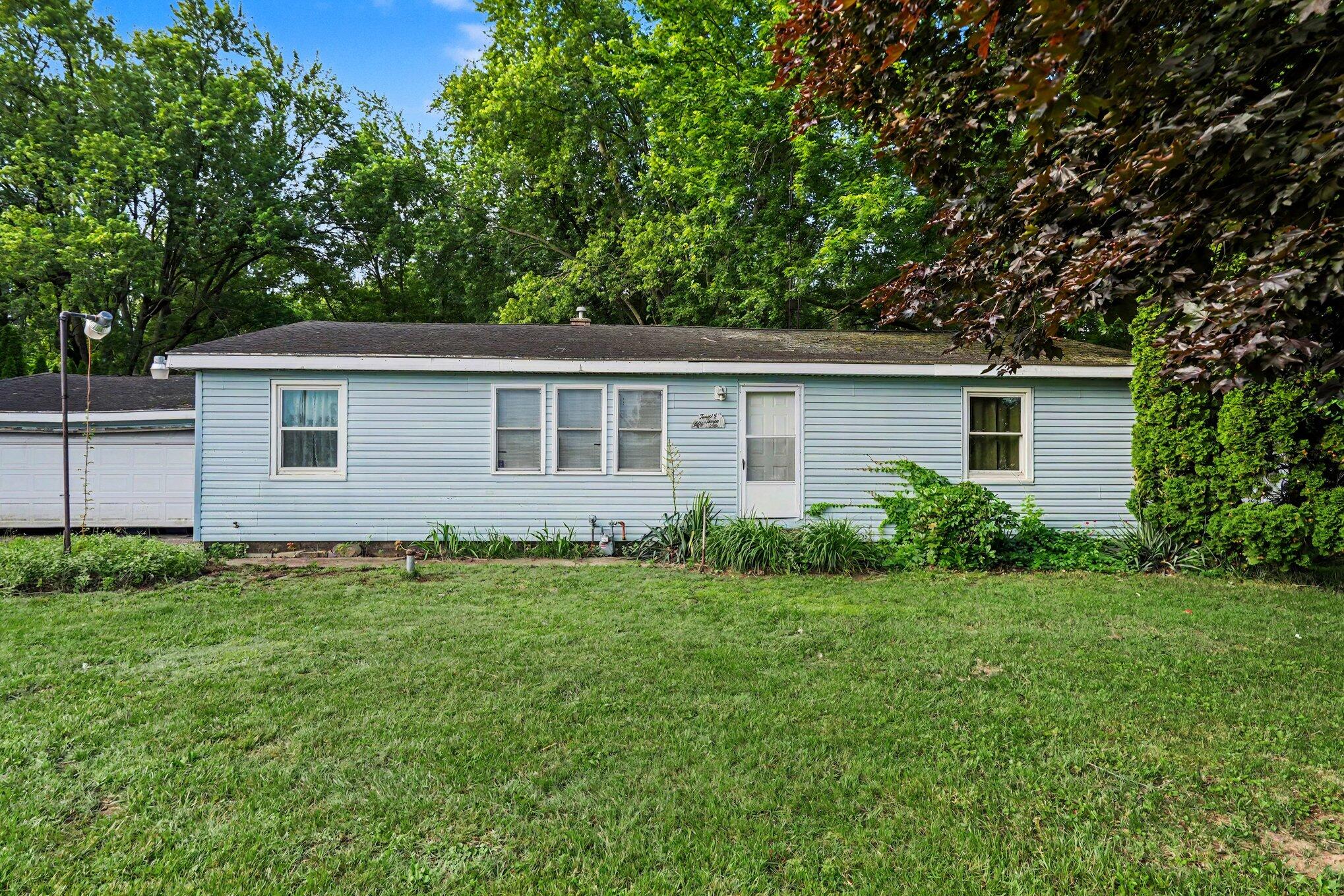 2356 E Napier Avenue Benton Harbor MI 49022
