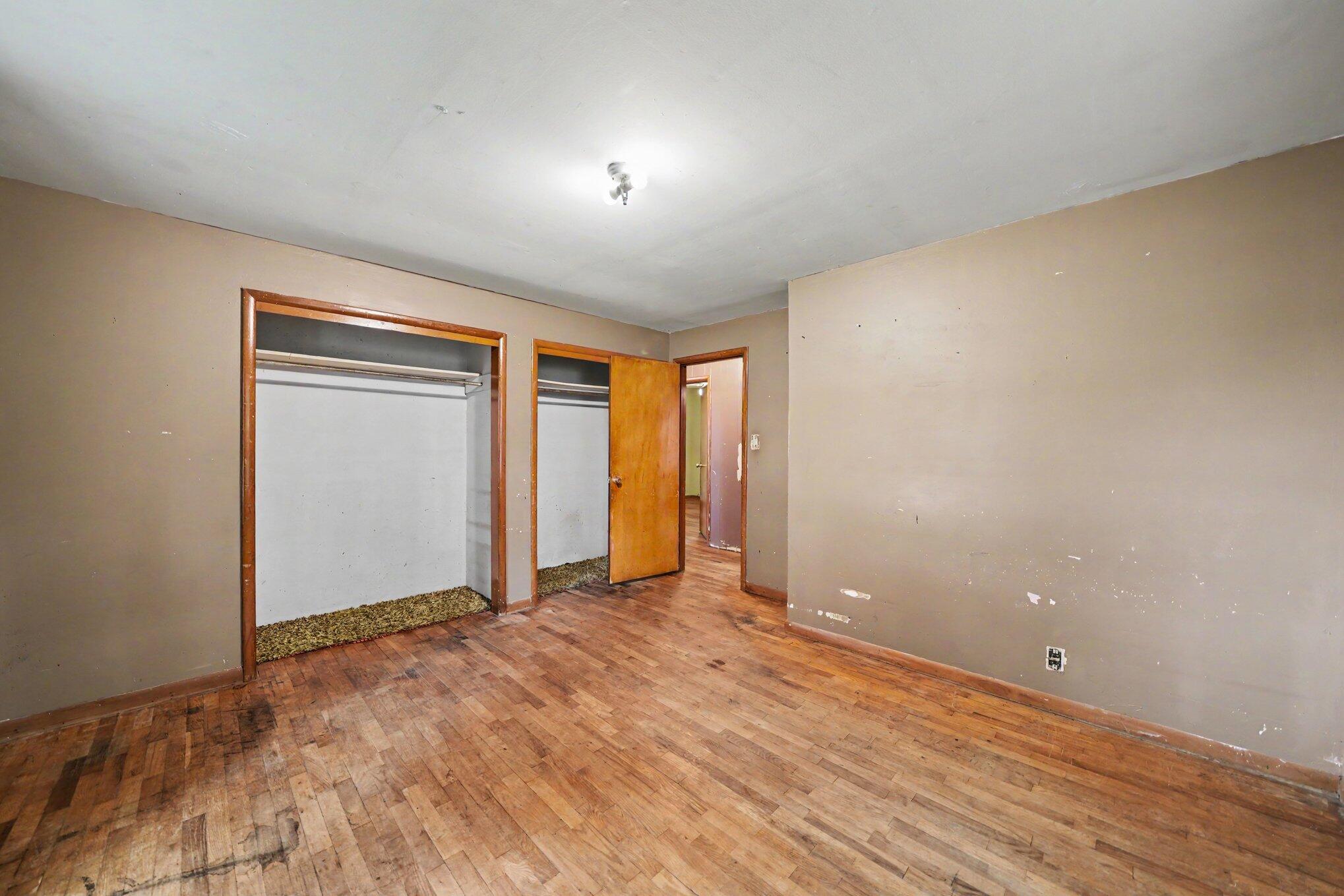 2356 E Napier Avenue Benton Harbor MI 49022