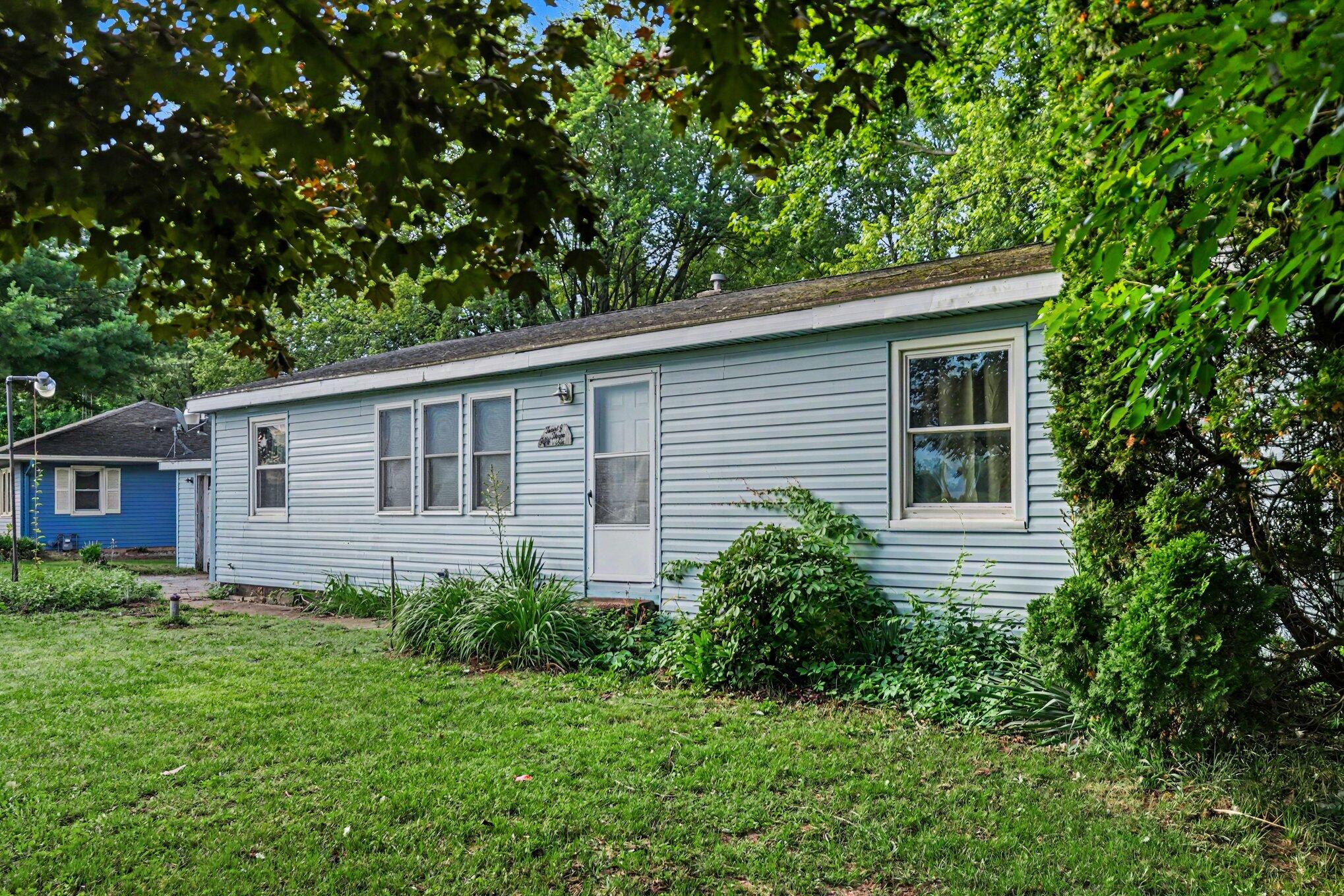 2356 E Napier Avenue Benton Harbor MI 49022