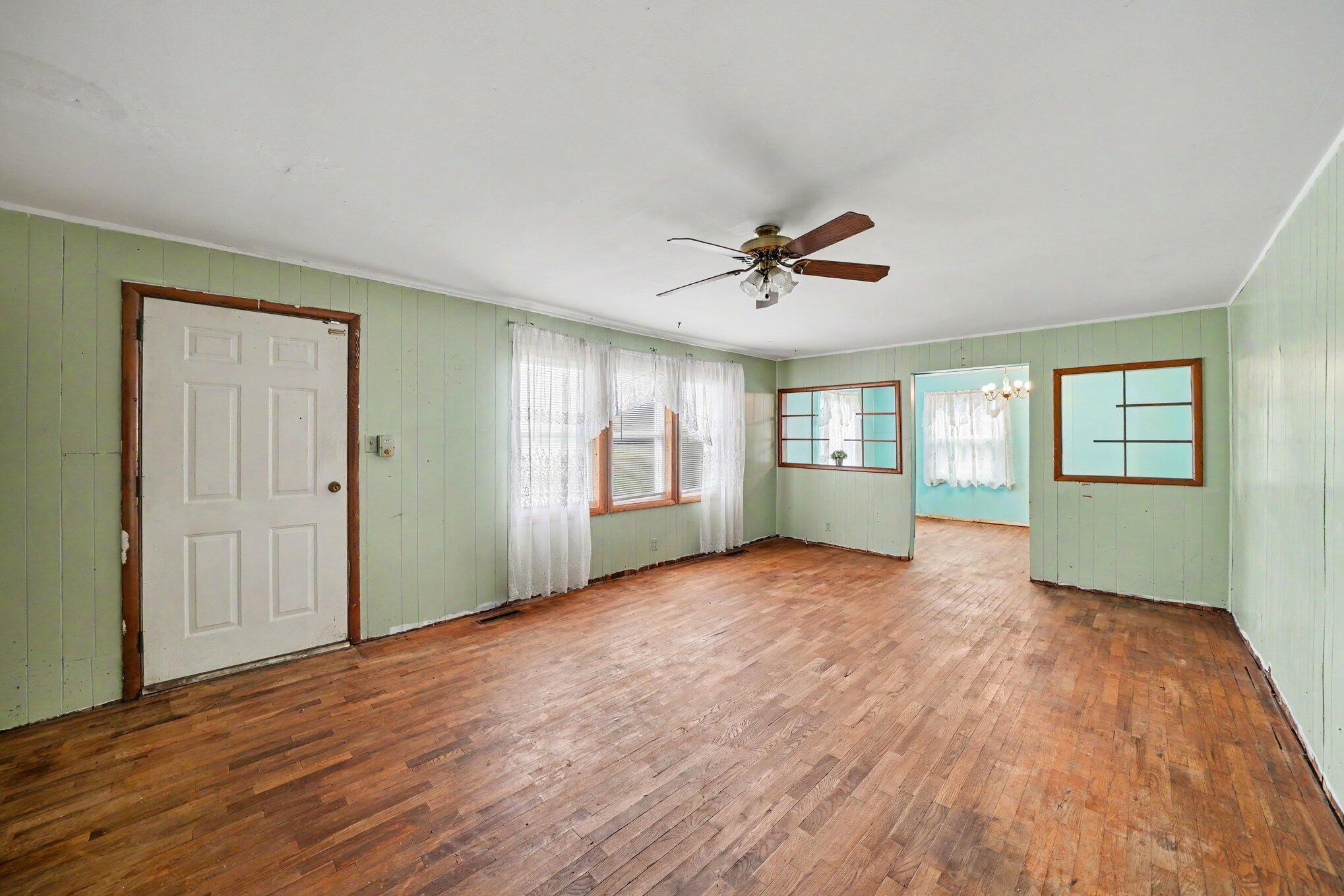 2356 E Napier Avenue Benton Harbor MI 49022