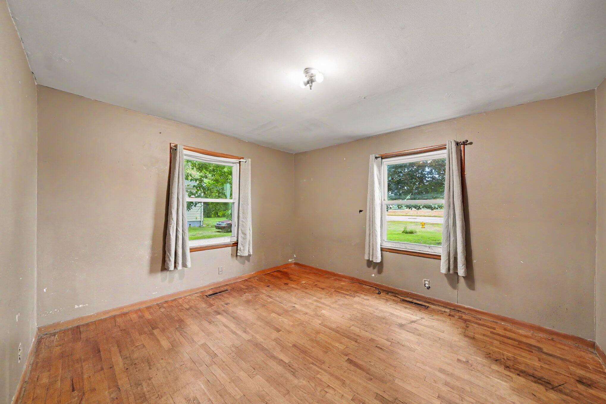 2356 E Napier Avenue Benton Harbor MI 49022