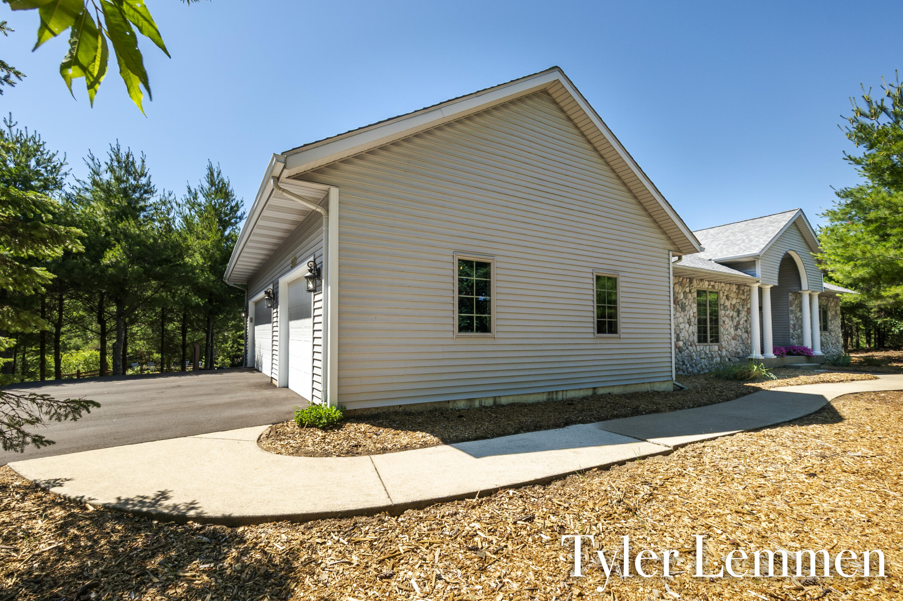 5111 Ruby Ridge Holland MI 49424
