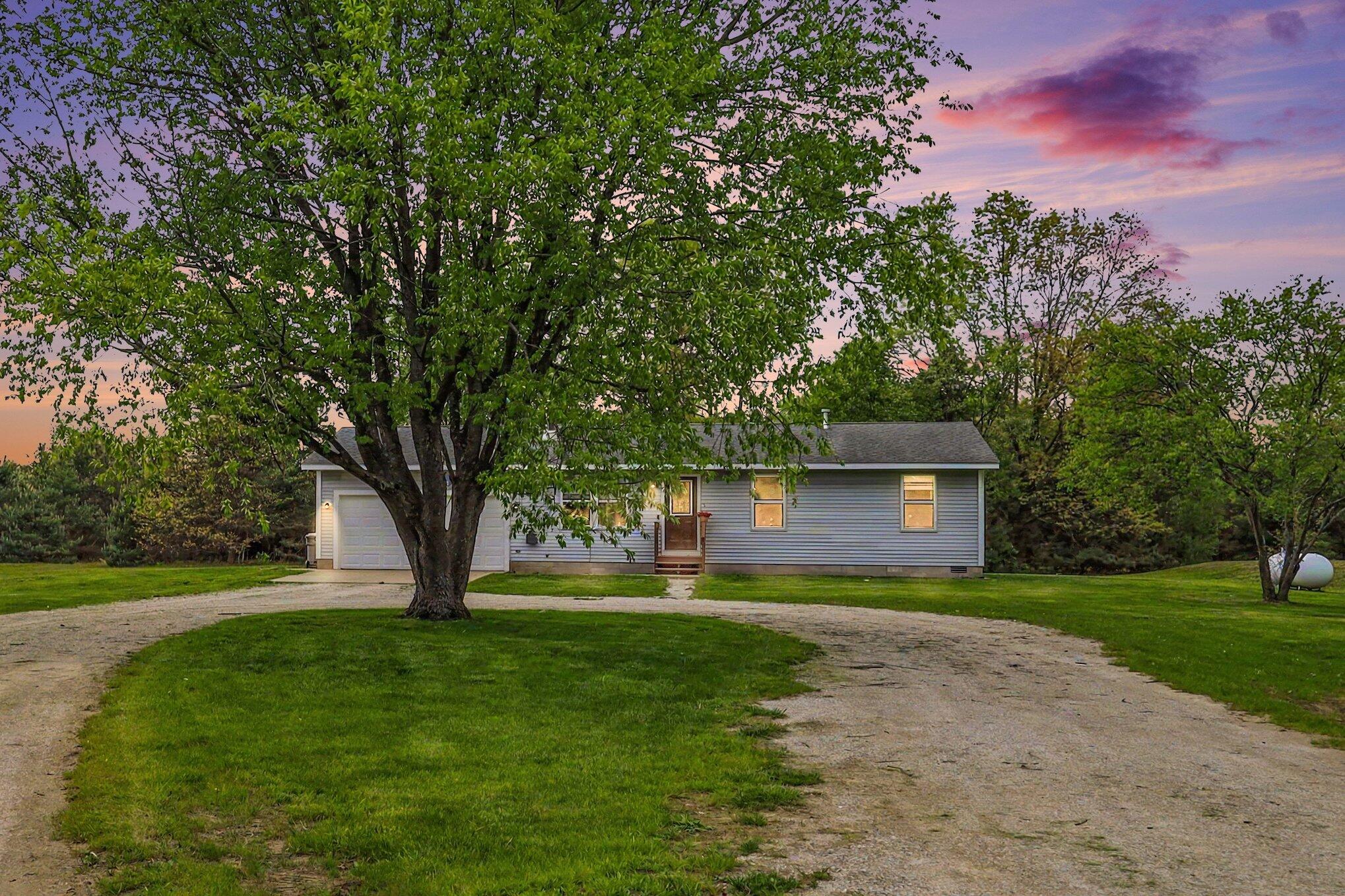 3449 Rich Road Muskegon MI 49445