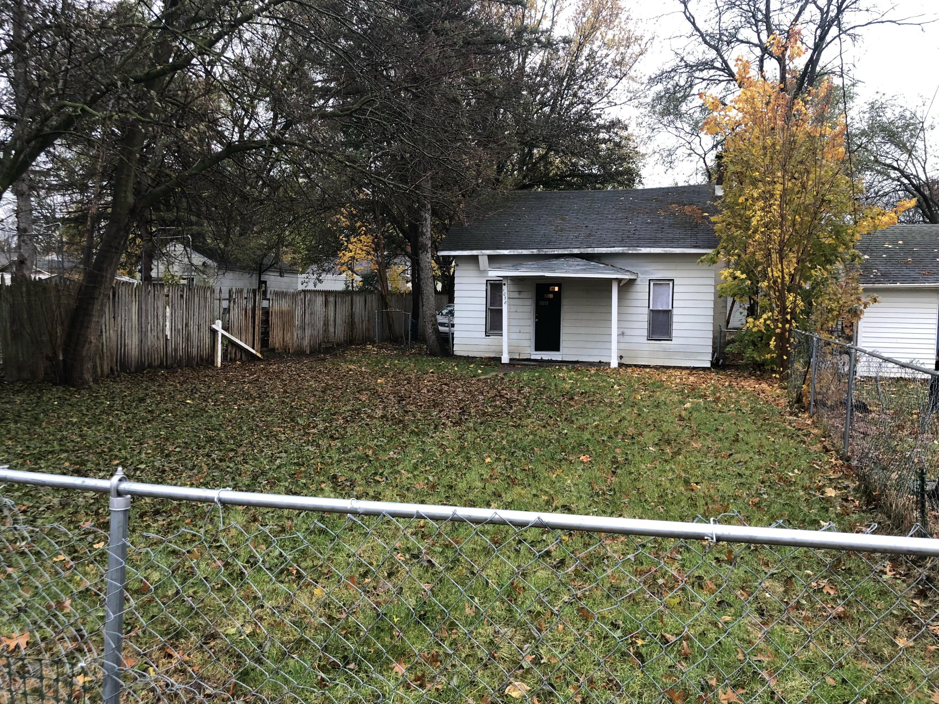 1038 Merrifield Street SE Grand Rapids MI 49507