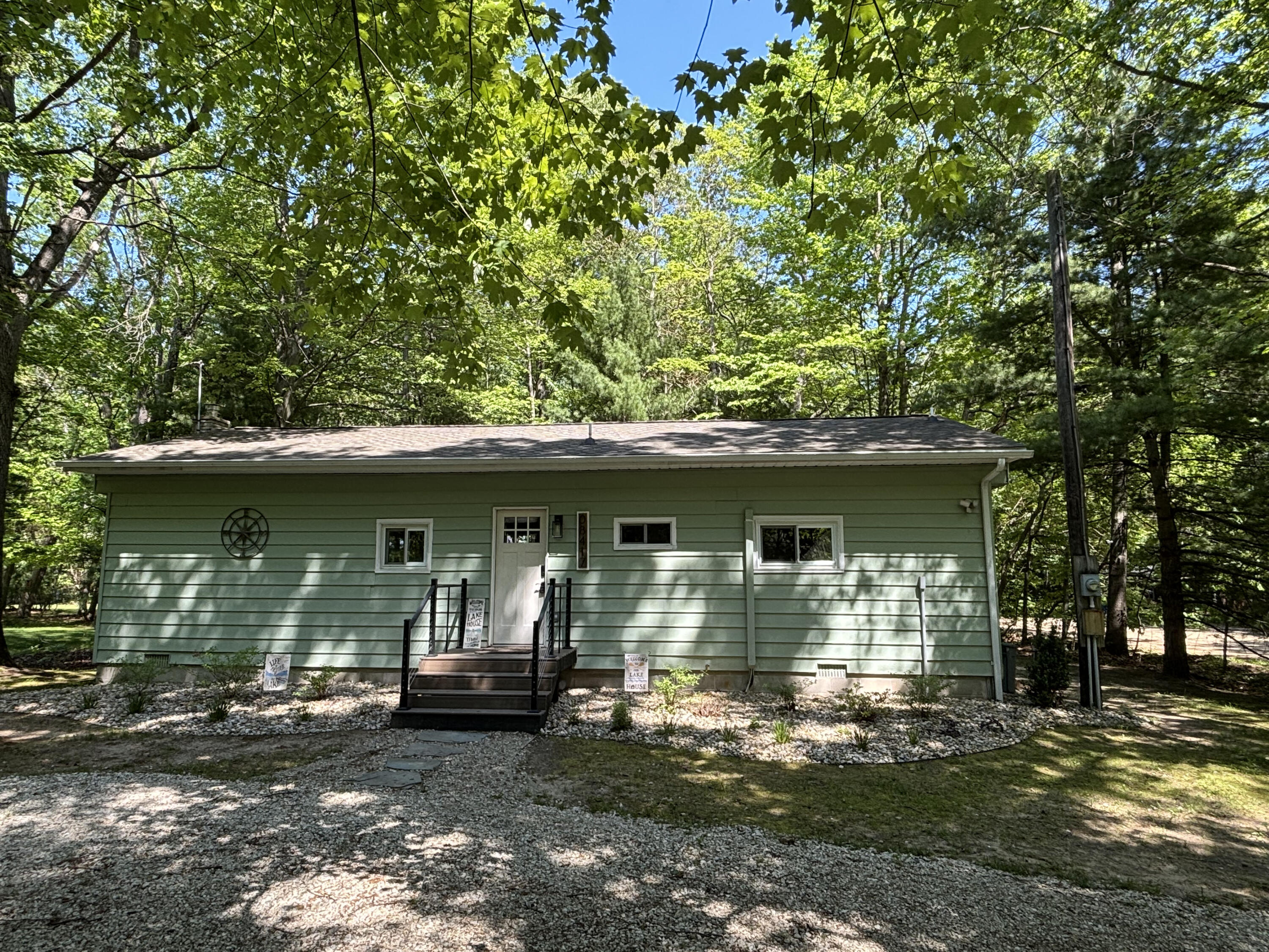 8417 W West Shore Drive Grand Junction MI 49056