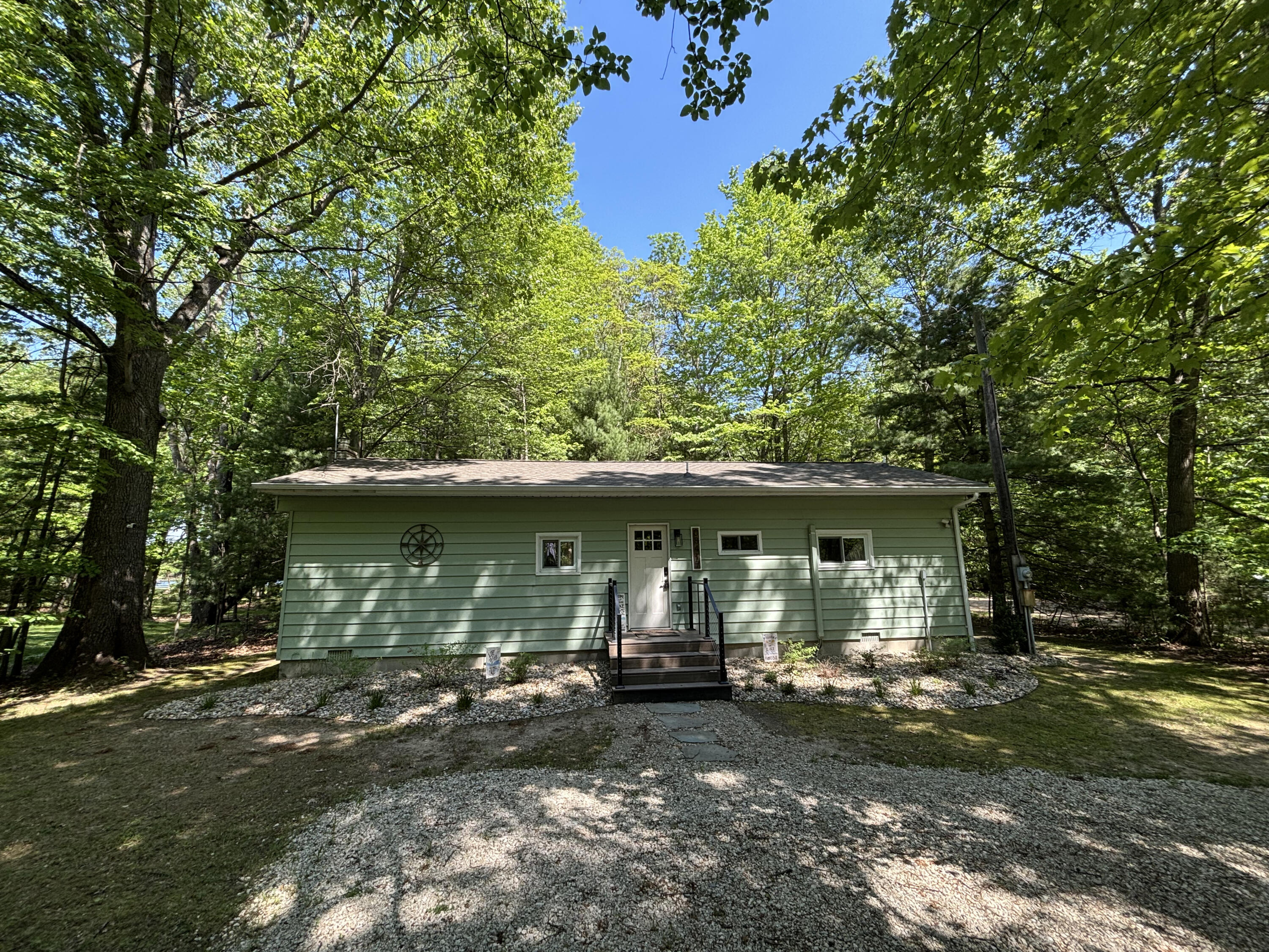 8417 W West Shore Drive Grand Junction MI 49056