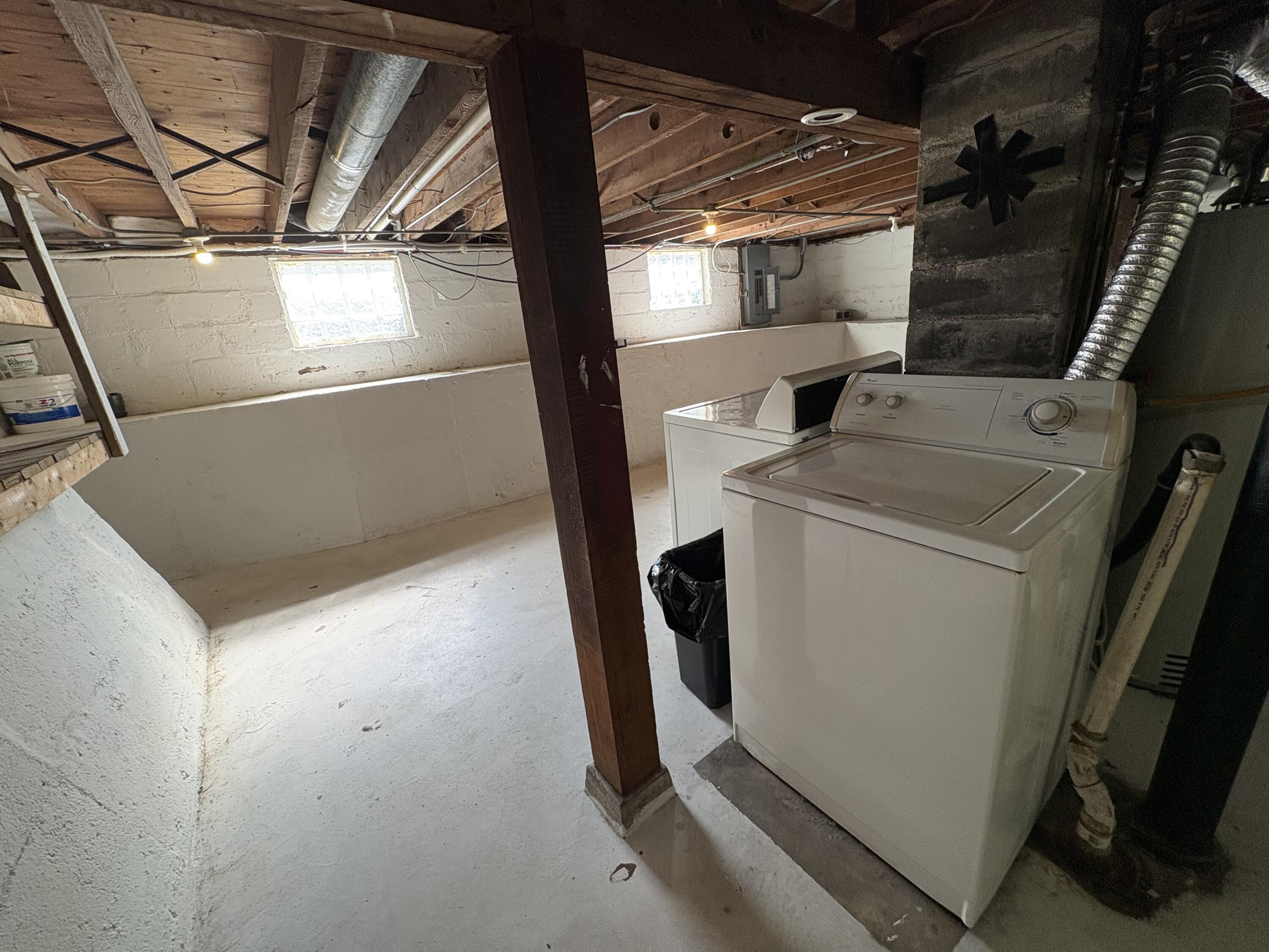 1256 Diamond Avenue NE Grand Rapids MI 49505