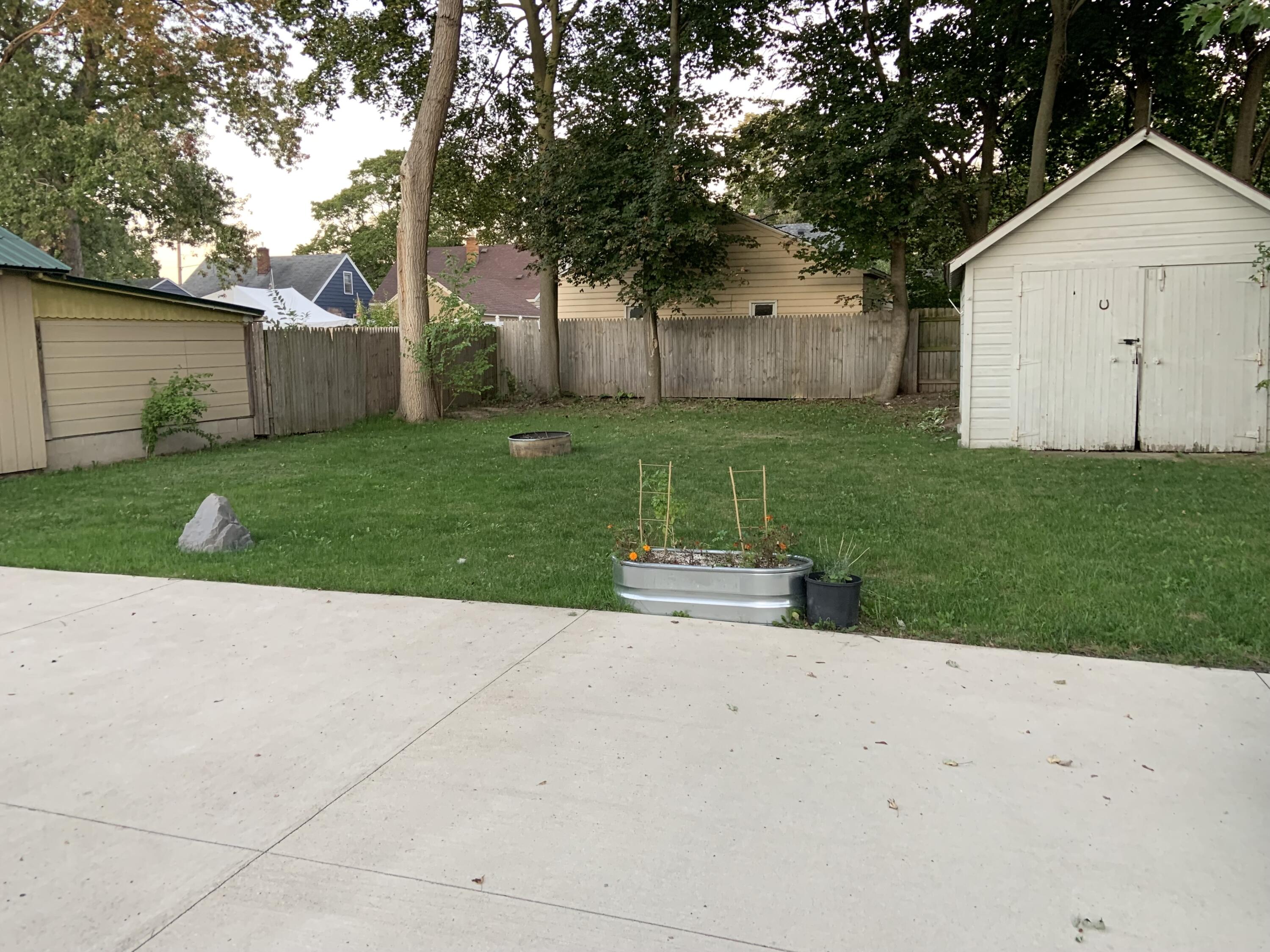 1256 Diamond Avenue NE Grand Rapids MI 49505