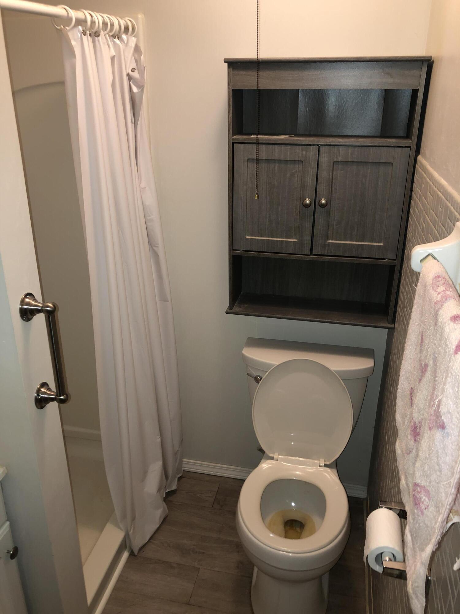 1483 Rose Avenue Benton Harbor MI 49022