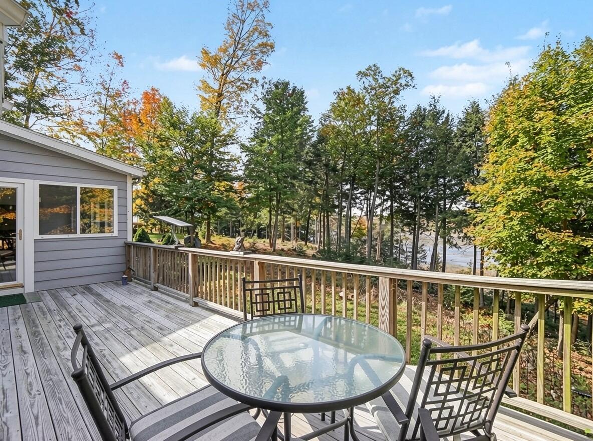 6785 N Hamlin Shoals Lane Ludington MI 49431