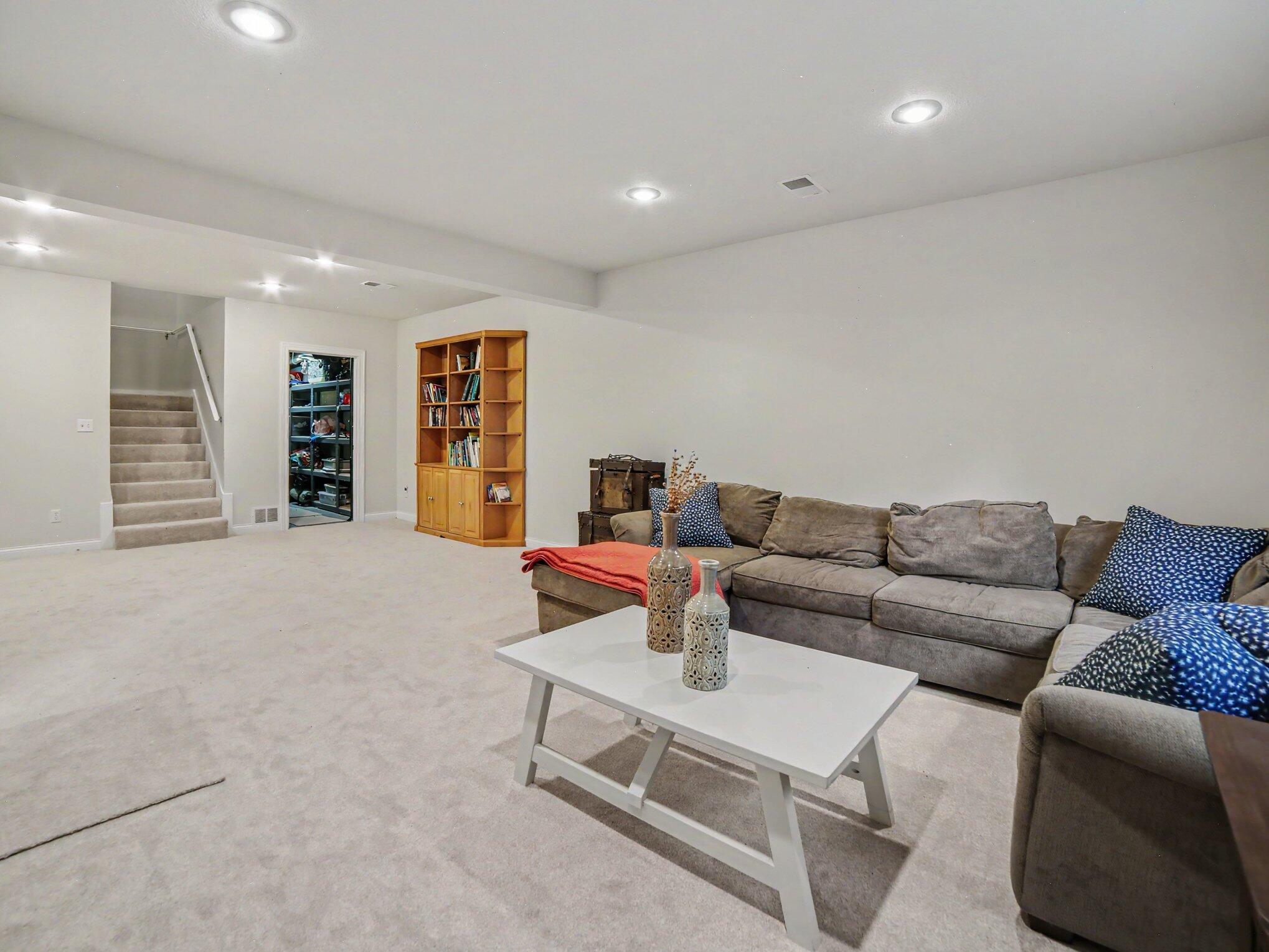 6785 N Hamlin Shoals Lane Ludington MI 49431