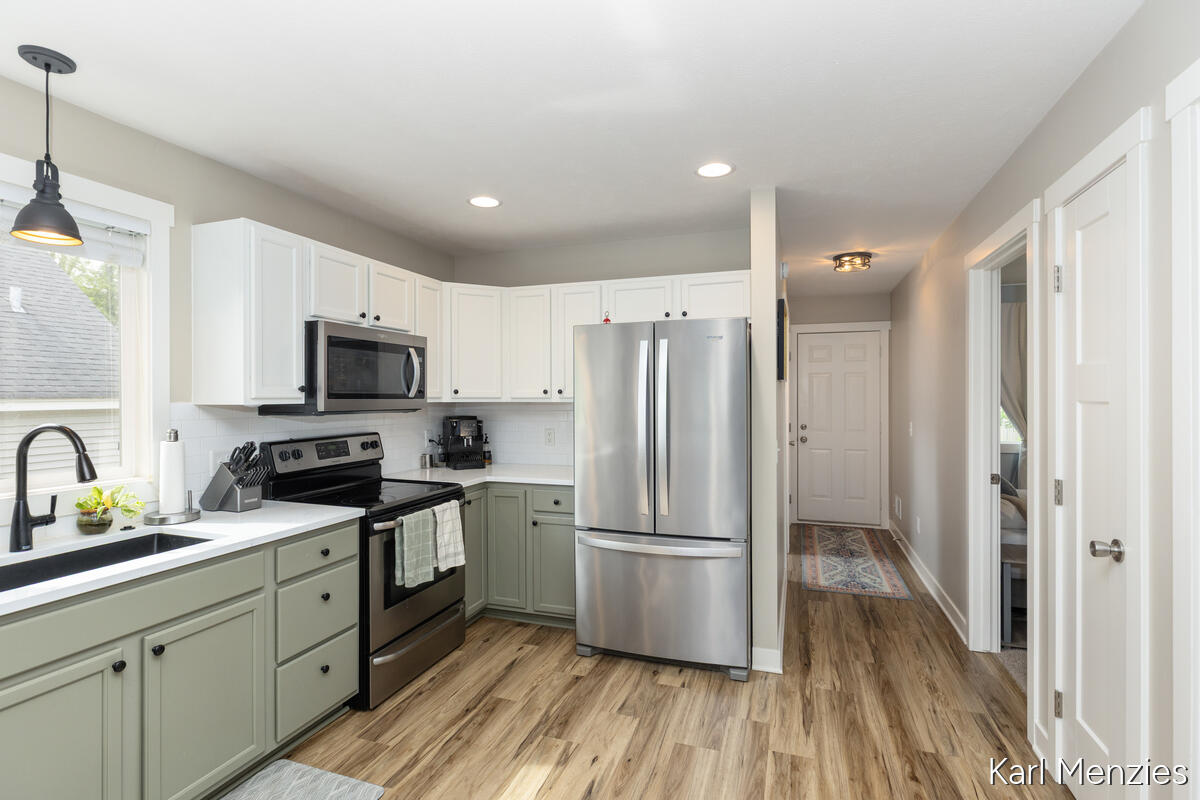 1231 Bradford Street NE Grand Rapids MI 49503