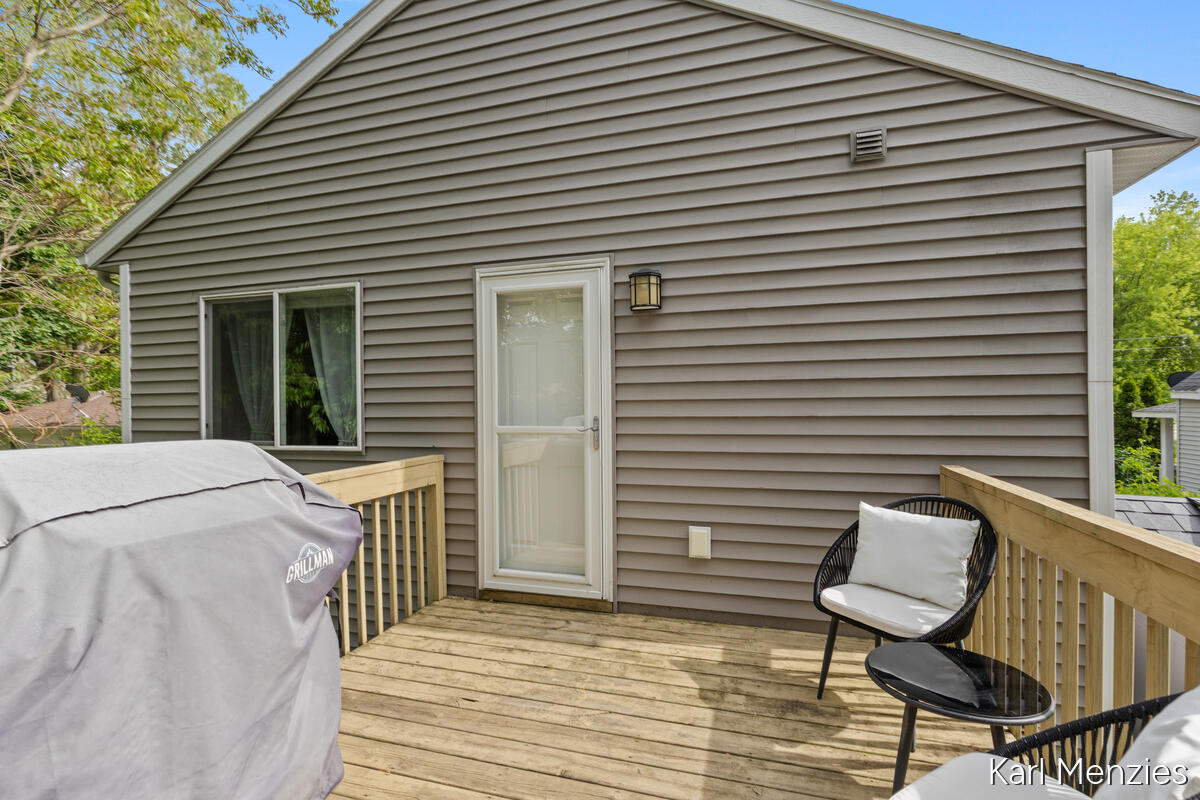 1231 Bradford Street NE Grand Rapids MI 49503