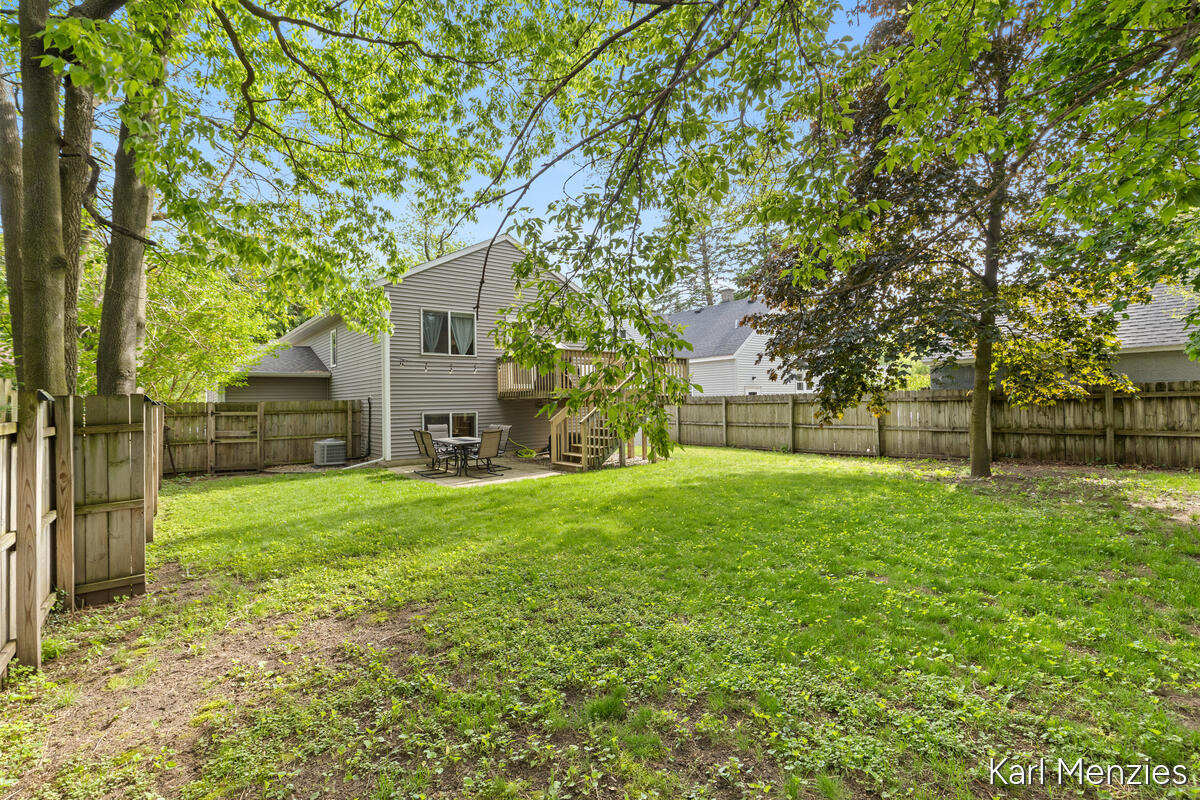 1231 Bradford Street NE Grand Rapids MI 49503