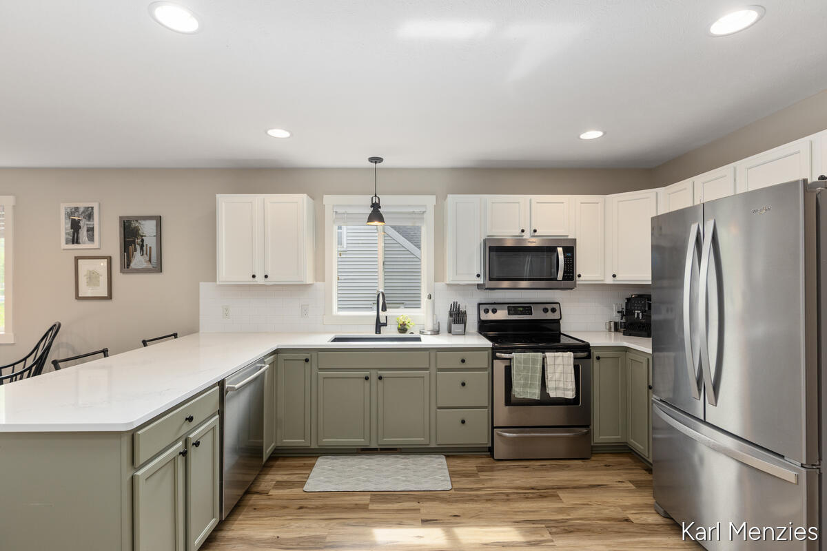 1231 Bradford Street NE Grand Rapids MI 49503