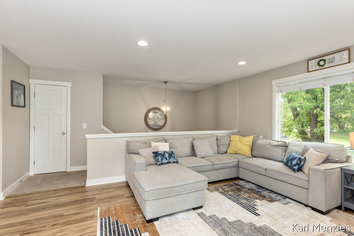1231 Bradford Street NE Grand Rapids MI 49503