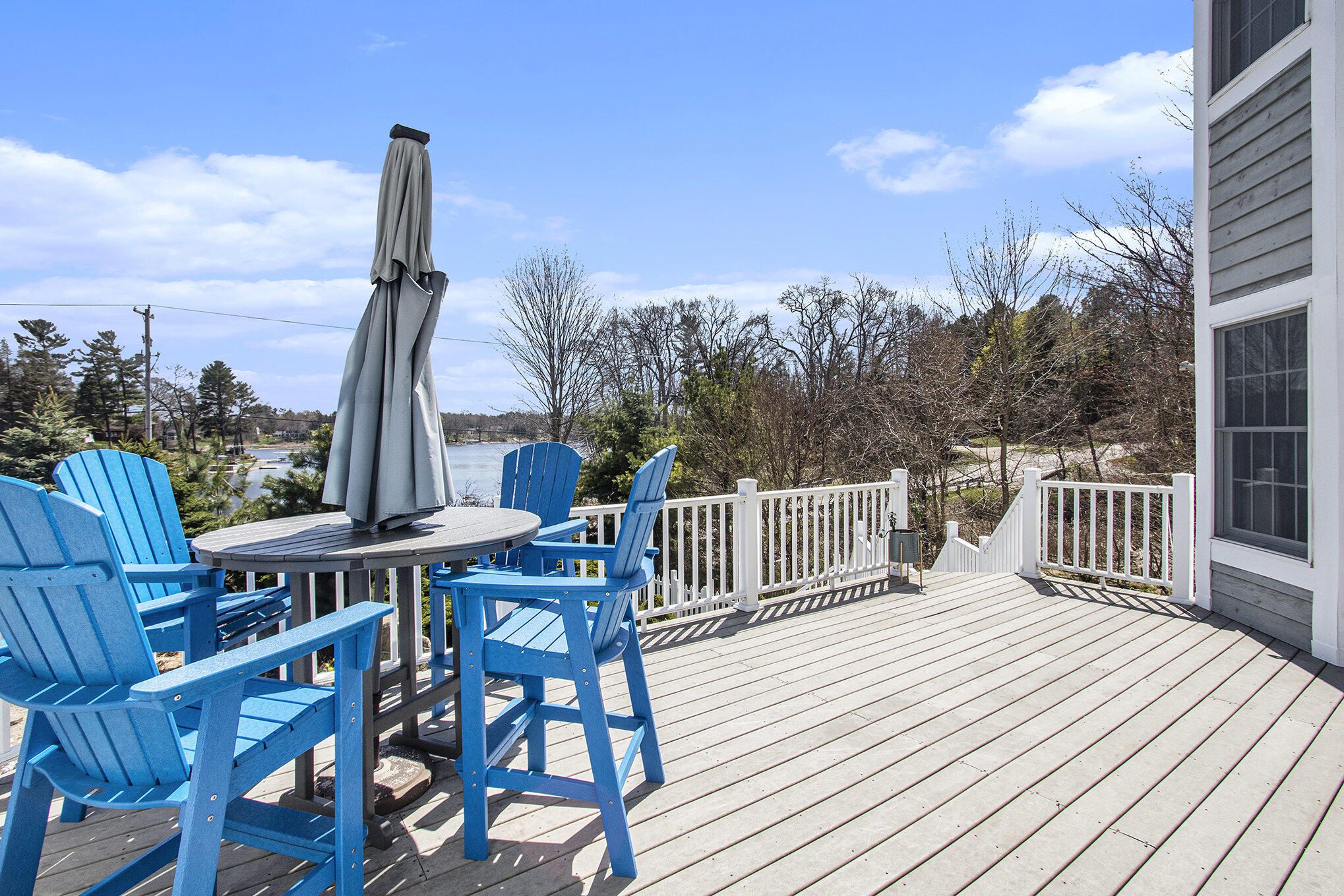3975 Harbor Breeze Drive Norton Shores MI 49441