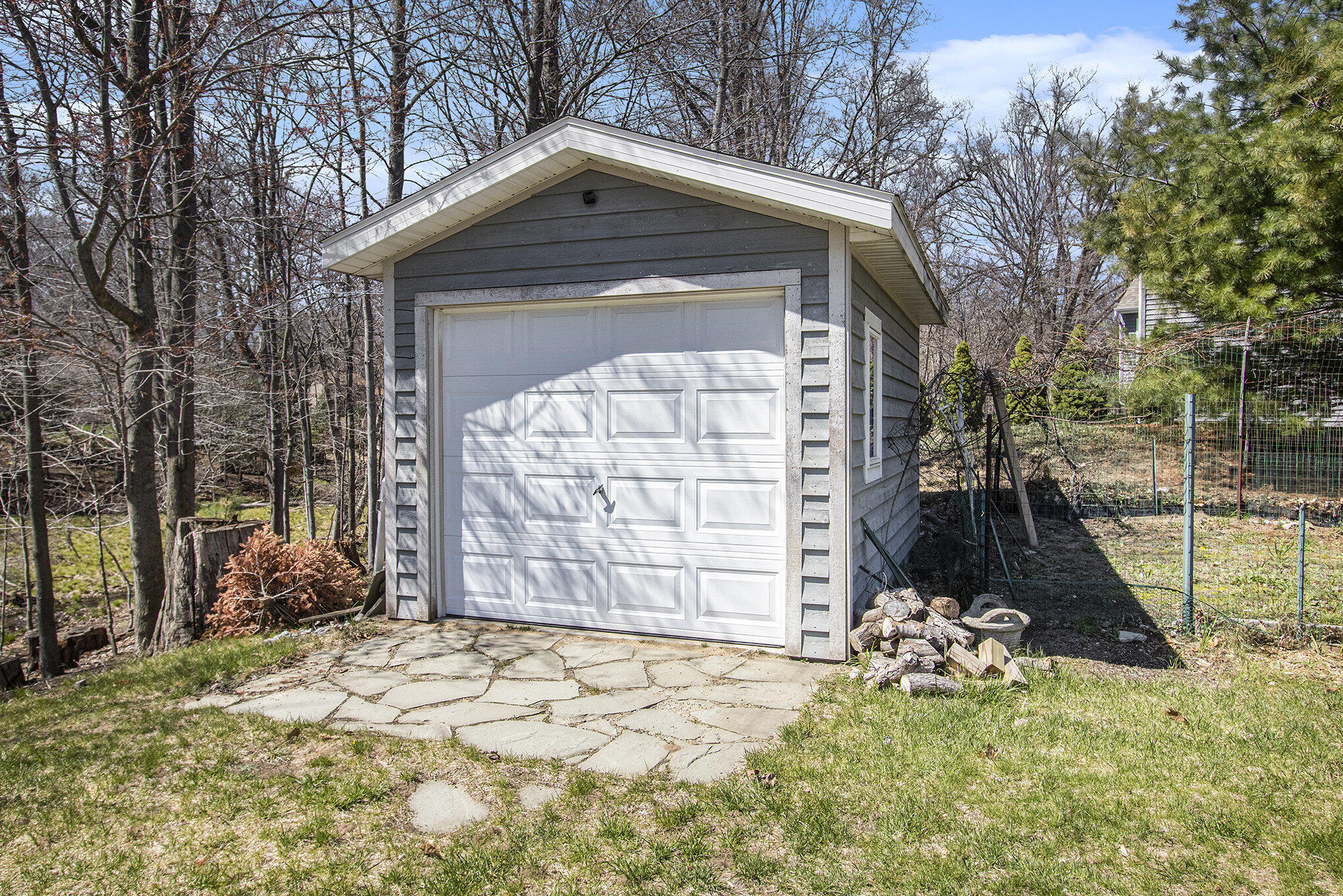 3975 Harbor Breeze Drive Norton Shores MI 49441