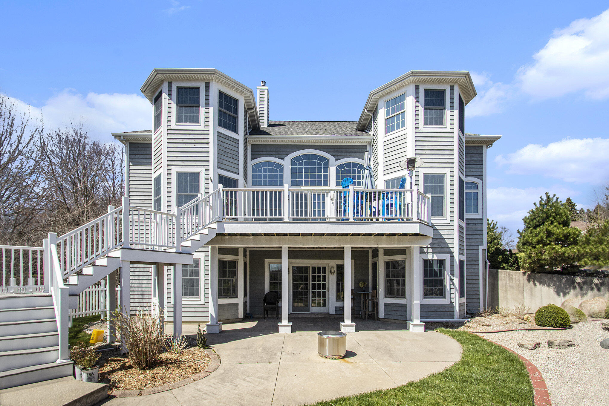 3975 Harbor Breeze Drive Norton Shores MI 49441