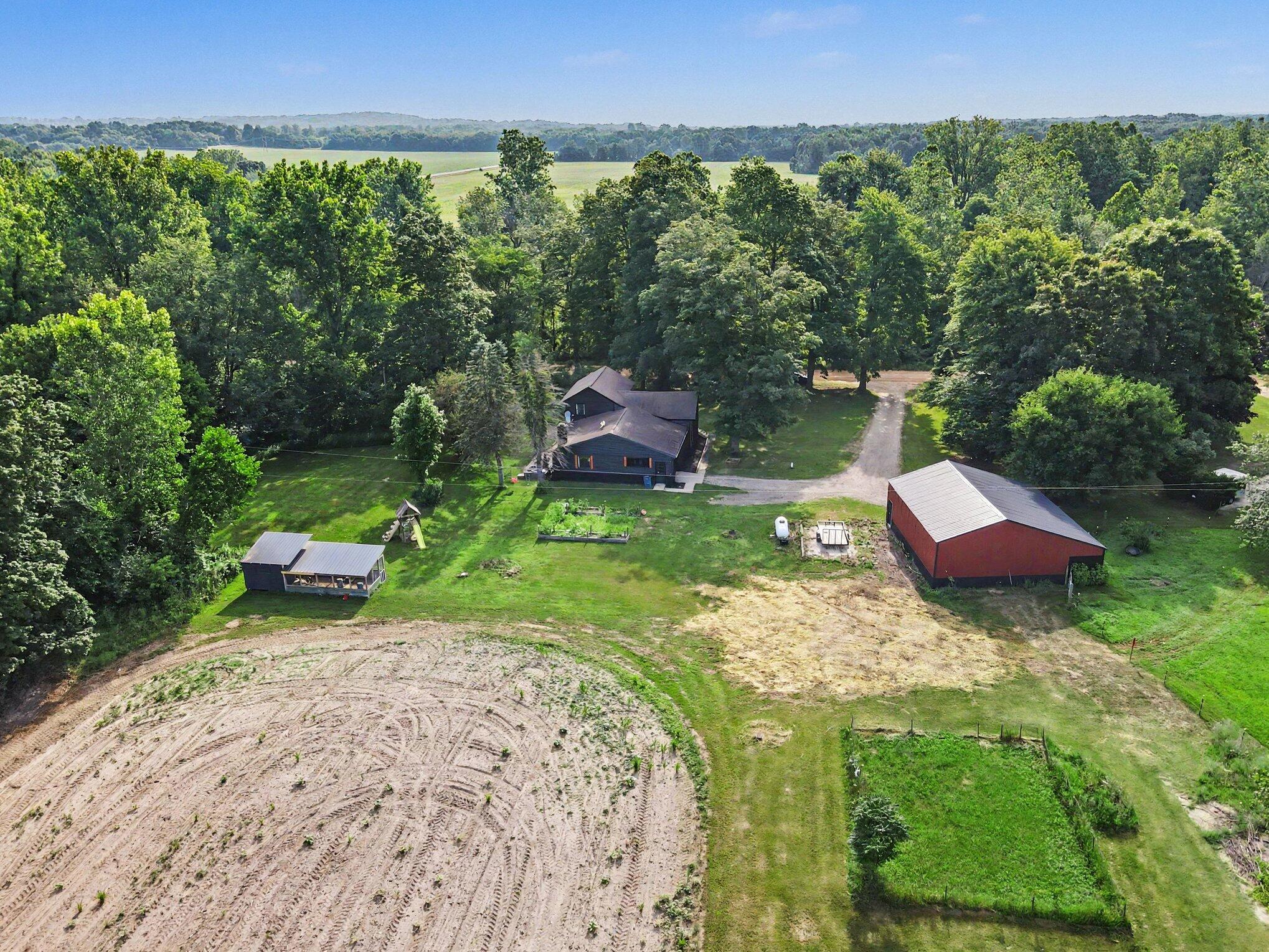172 26th Street Allegan MI 49010
