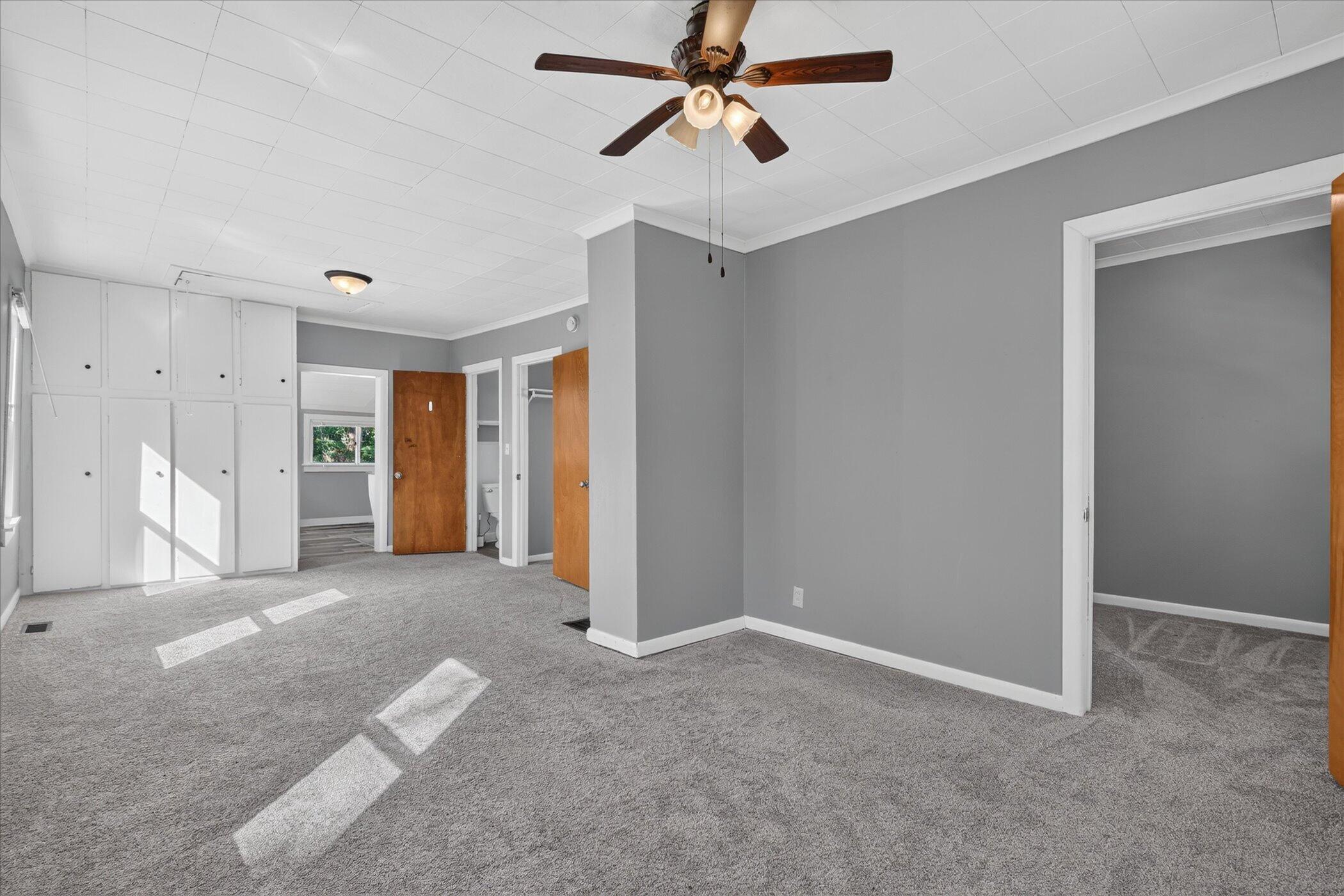 945 Jennette Avenue NW Grand Rapids MI 49504