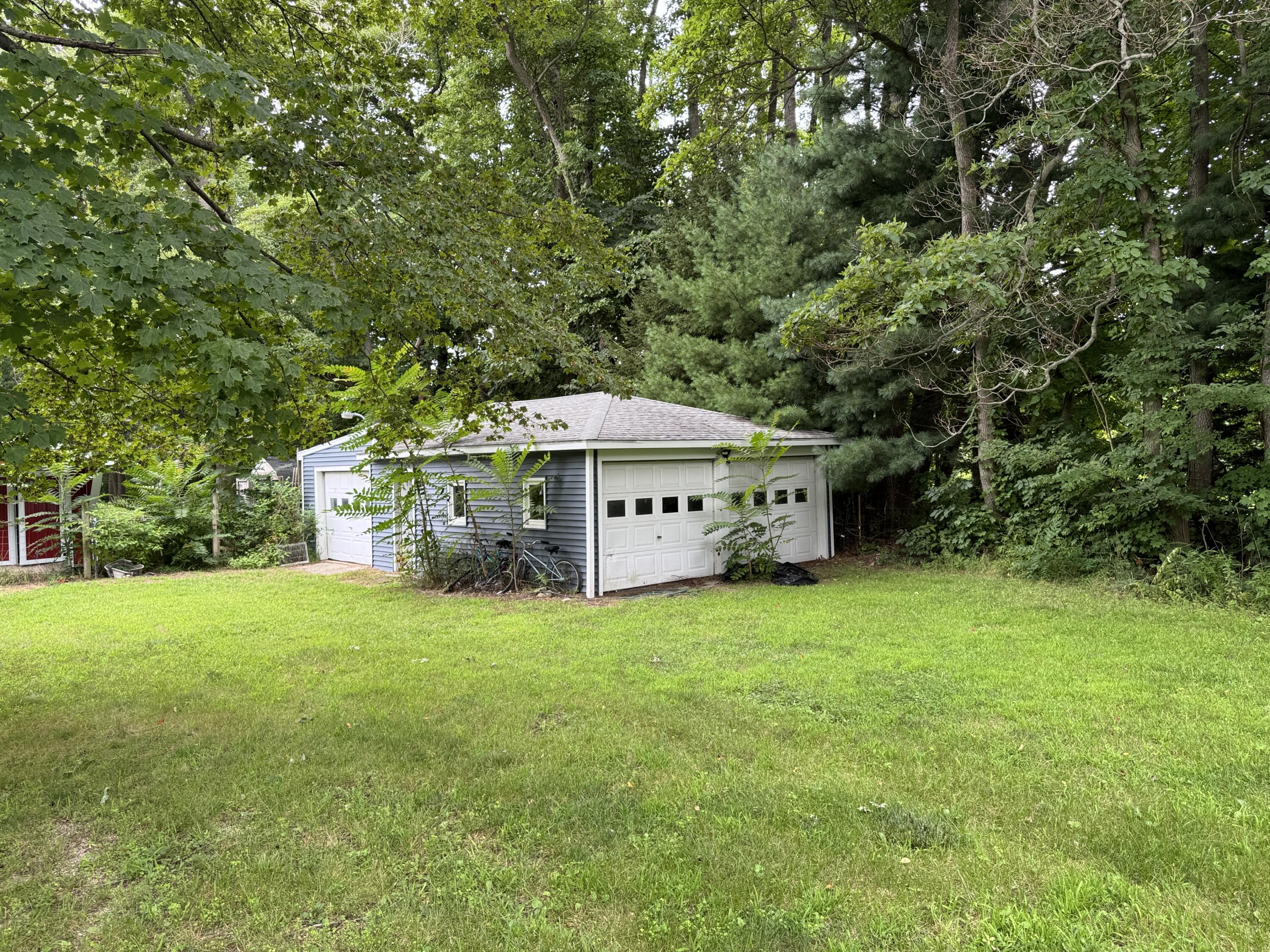 35716 M 140 Highway Covert MI 49043