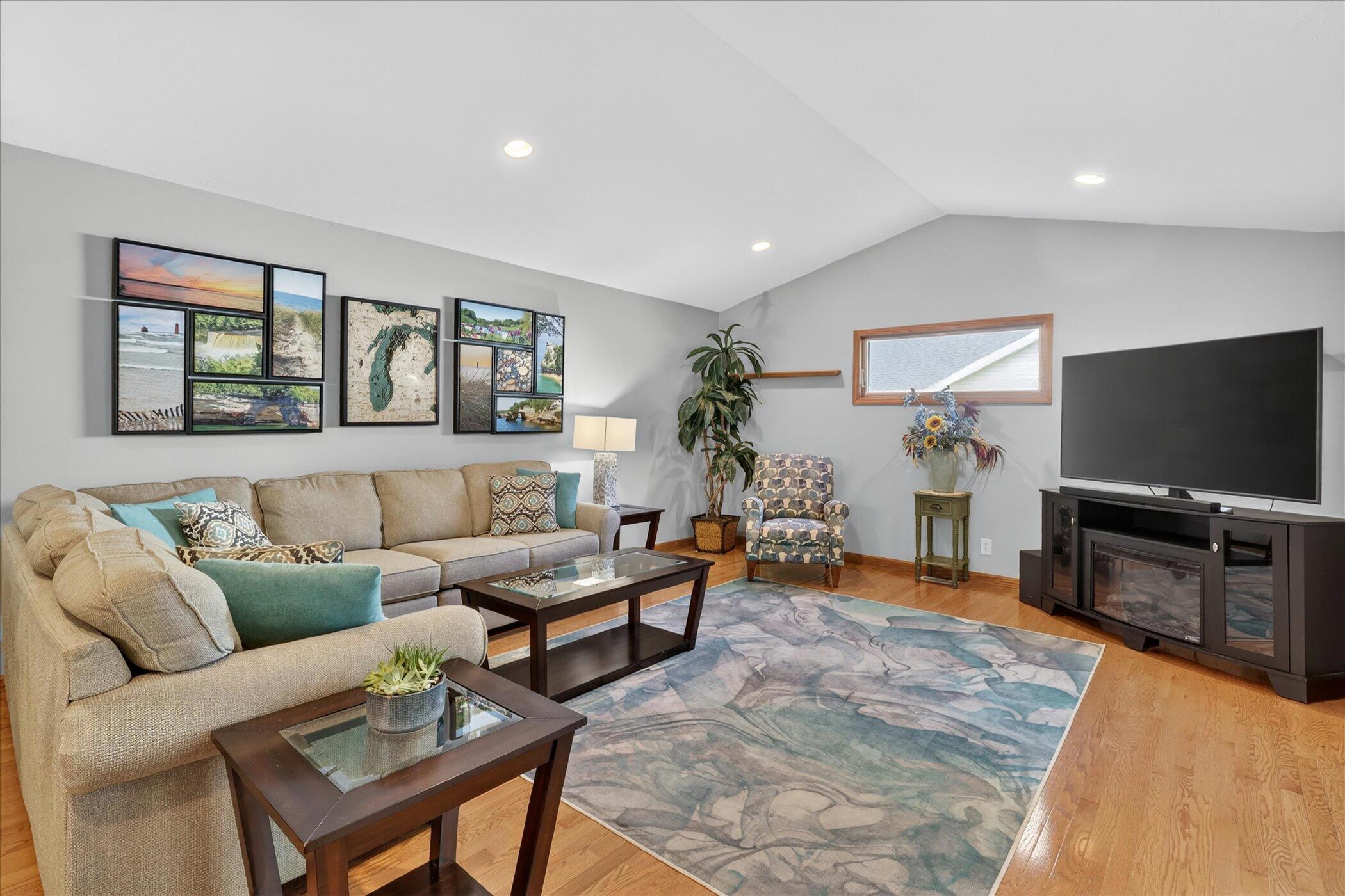 14846 Birdsong Lane Grand Haven MI 49417