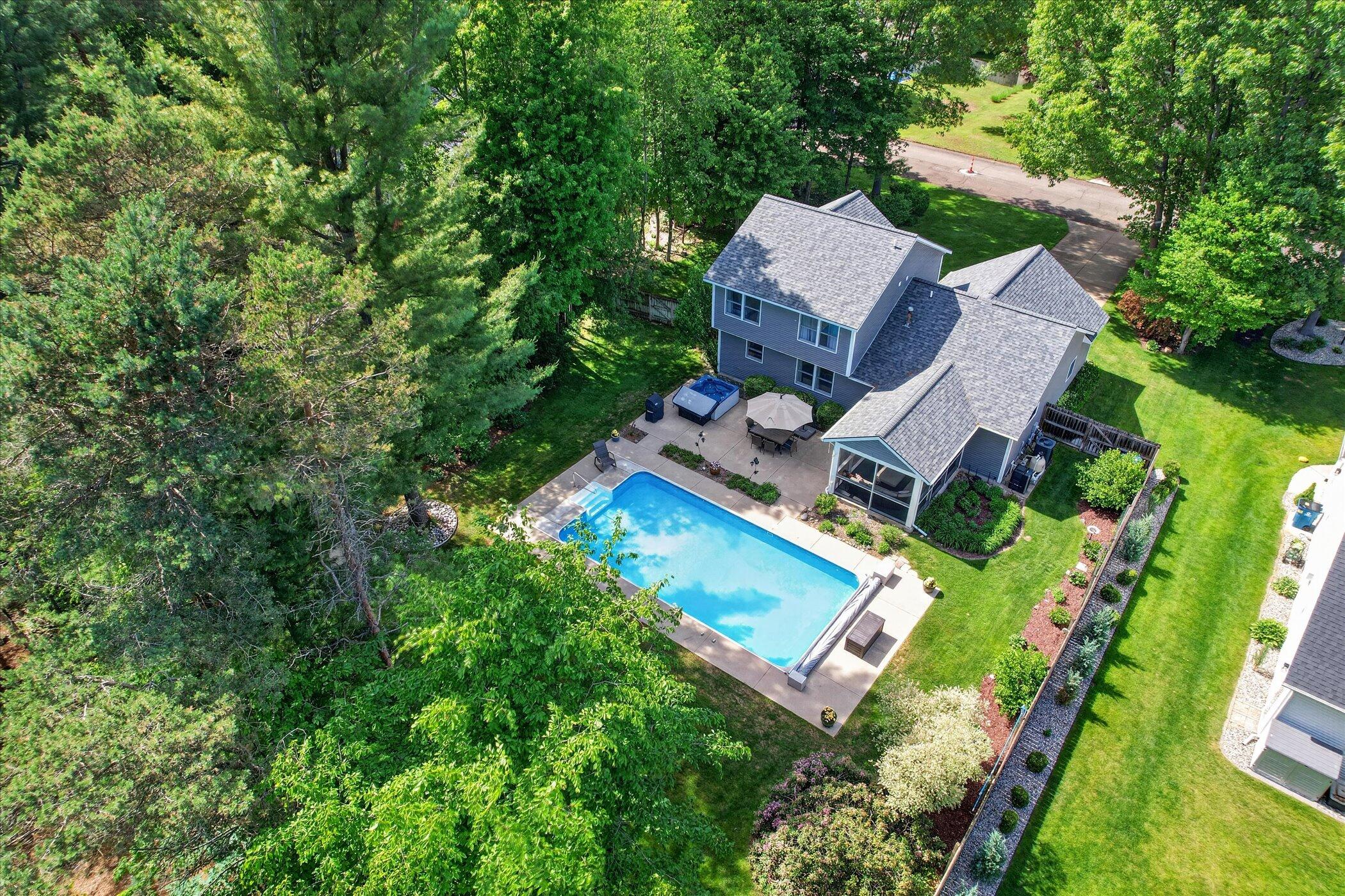 14846 Birdsong Lane Grand Haven MI 49417